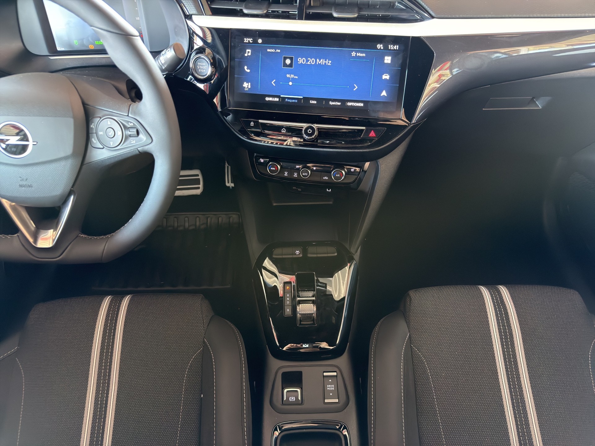 OPEL Corsa-e 156 GS Pack Komfort 3 Phaser-image-19