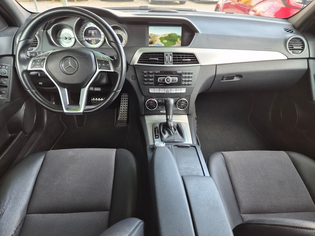 MERCEDES-BENZ C 250 CDI Avantgarde 4Matic 7G-Tronic AMG-image-12