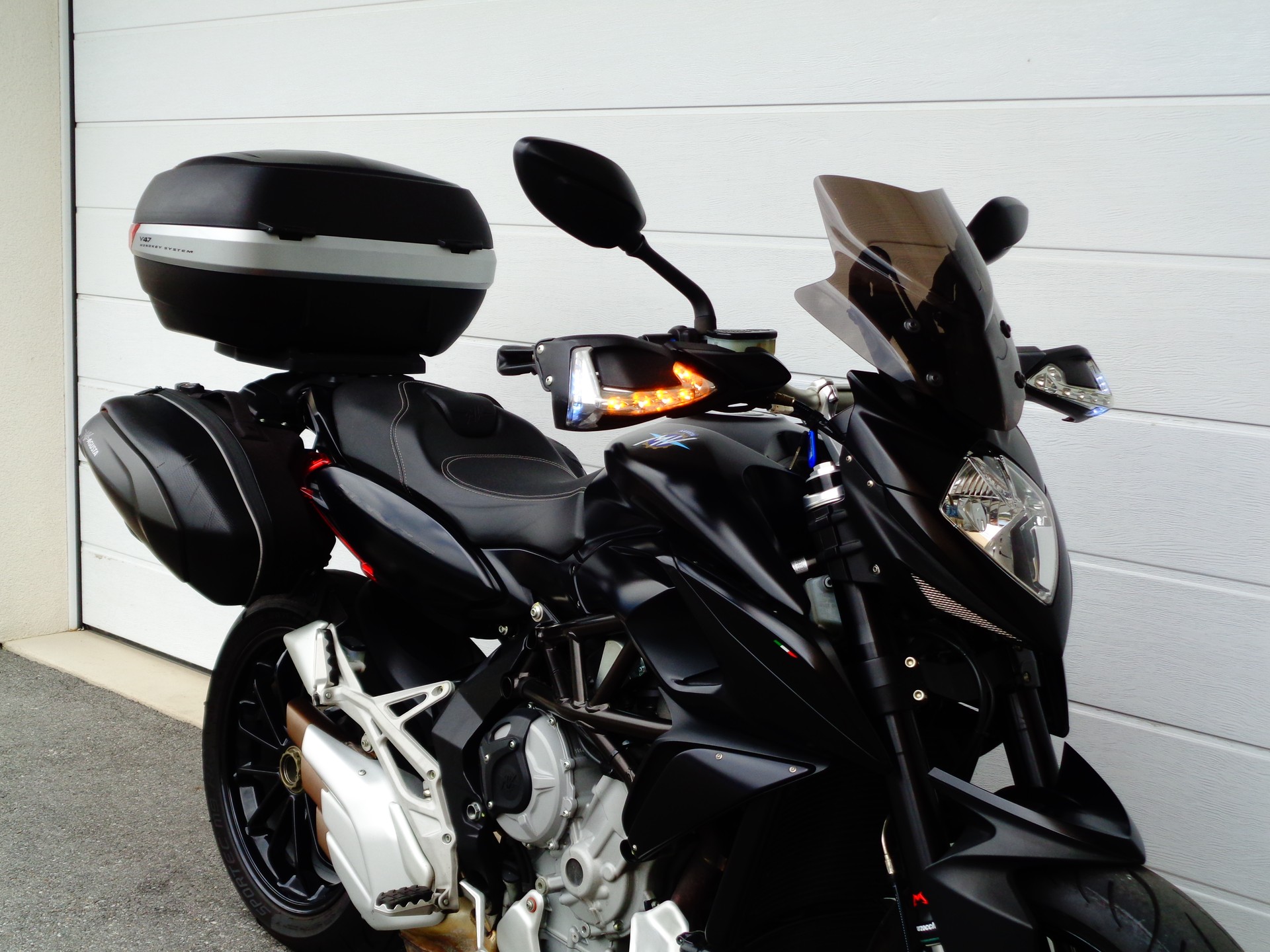 MV AGUSTA Stradale 800 EAS ABS-image-3