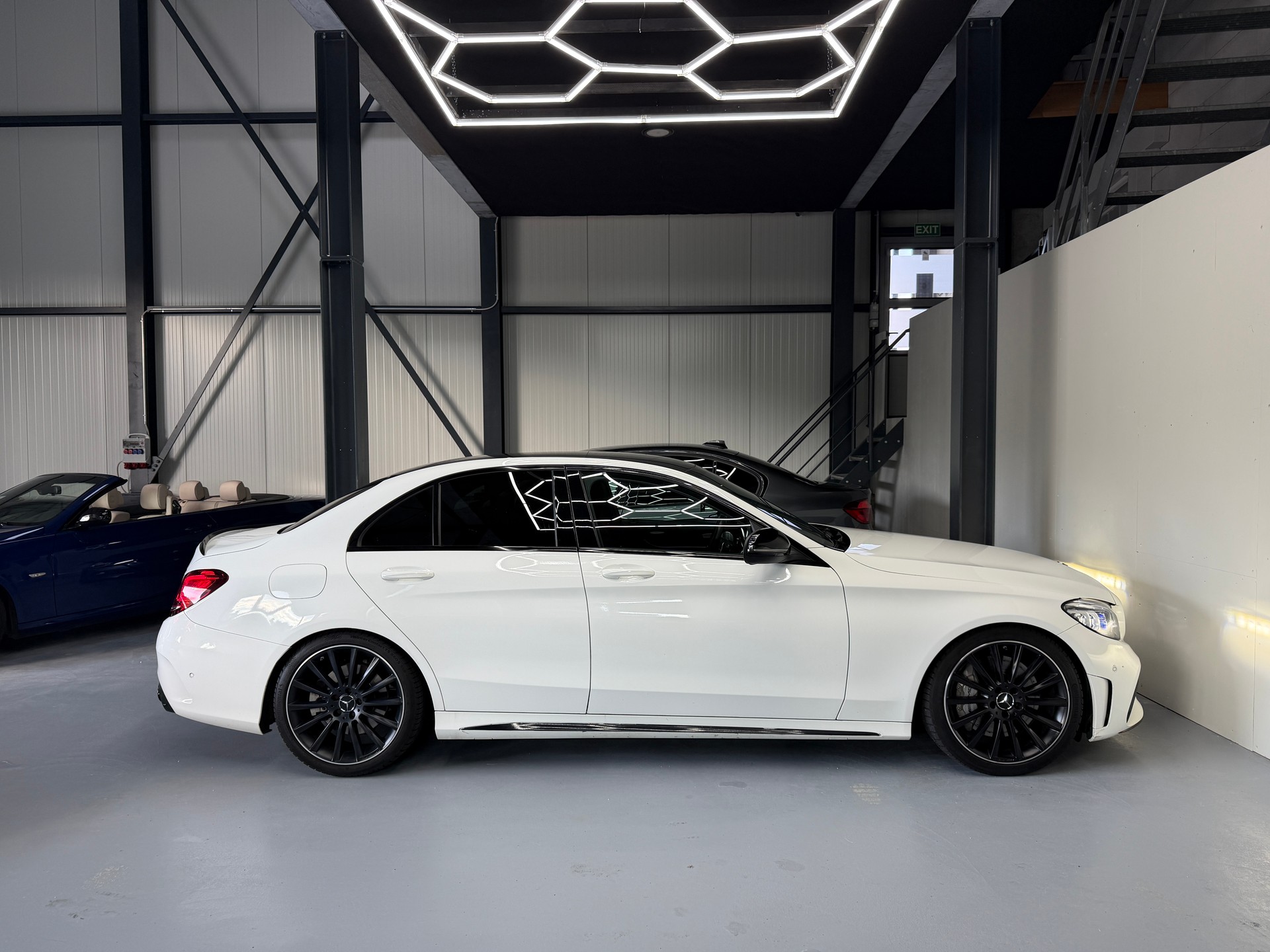 MERCEDES-BENZ C 43 AMG 4Matic Speedshift TCT 9G-image-4