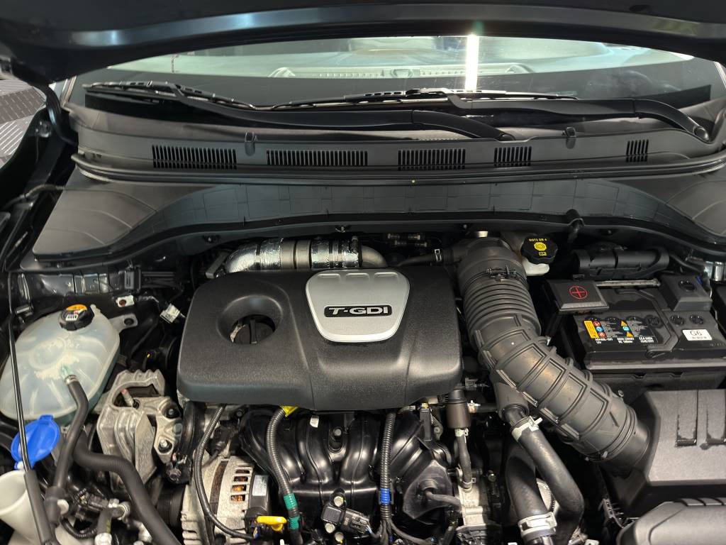 HYUNDAI Kona 1.6 T-GDi Launch 4WD DCT-image-11