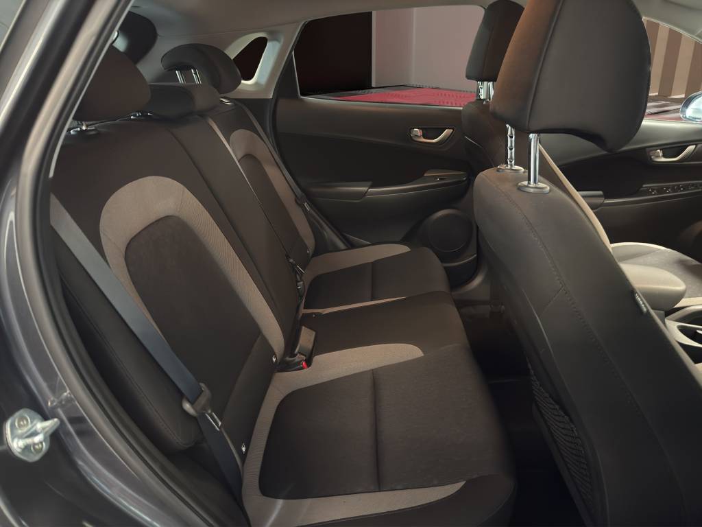 HYUNDAI Kona 1.6 T-GDi Launch 4WD DCT-image-8