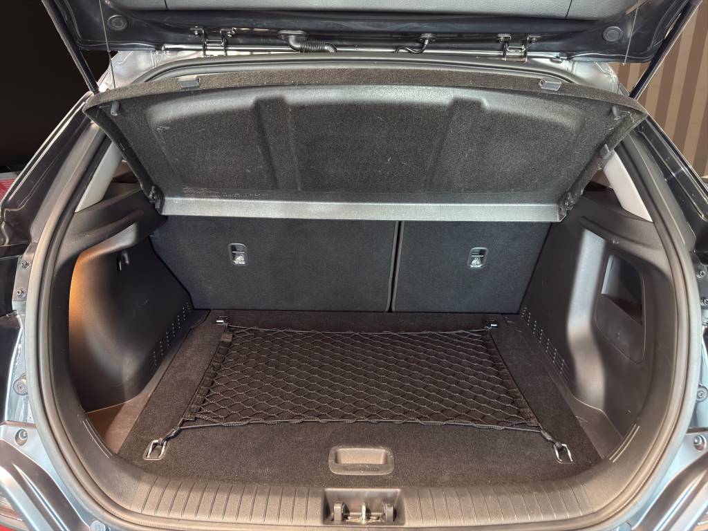 HYUNDAI Kona 1.6 T-GDi Launch 4WD DCT-image-10
