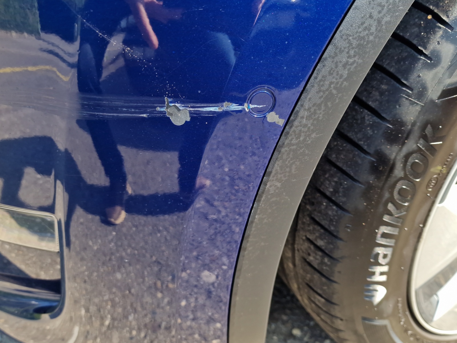 TESLA Model Y Long Range-image-17