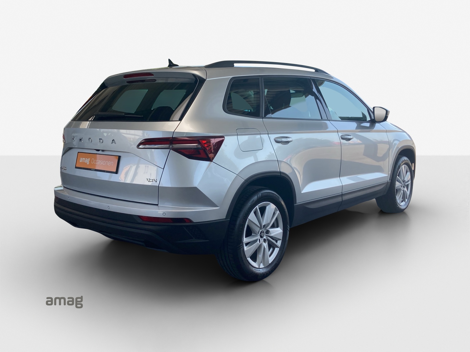 SKODA Karoq 2.0 TDI CR Selection 4x4 DSG-image-4
