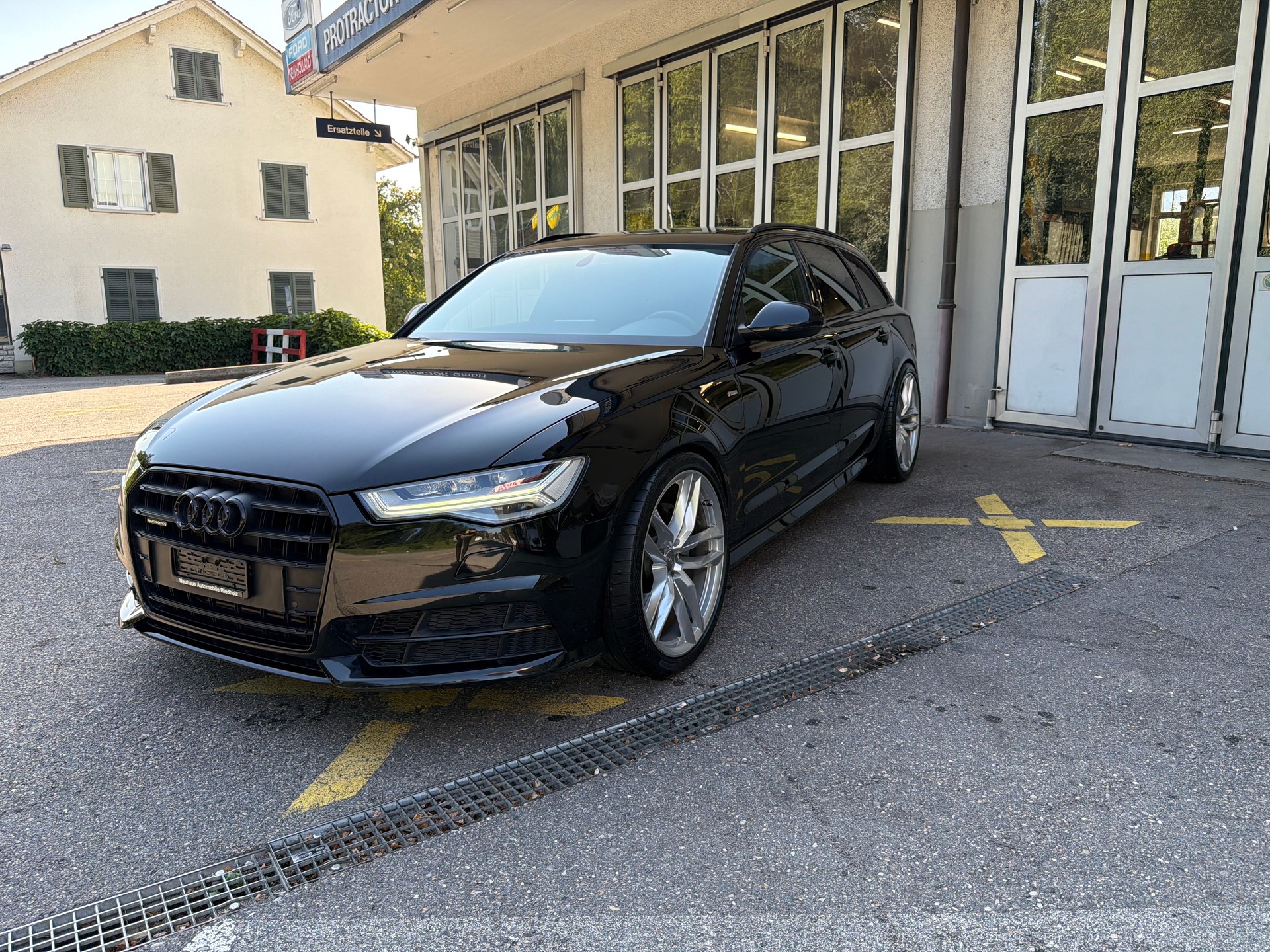 AUDI A6 Avant 3.0 TDI V6 quattro S-tronic-showroom-element-1