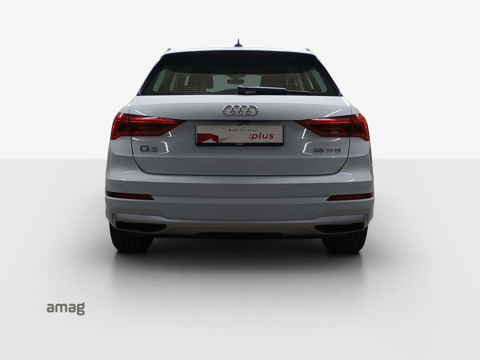 AUDI Q3 35 TFSI advanced S-tronic-showroom-element-3