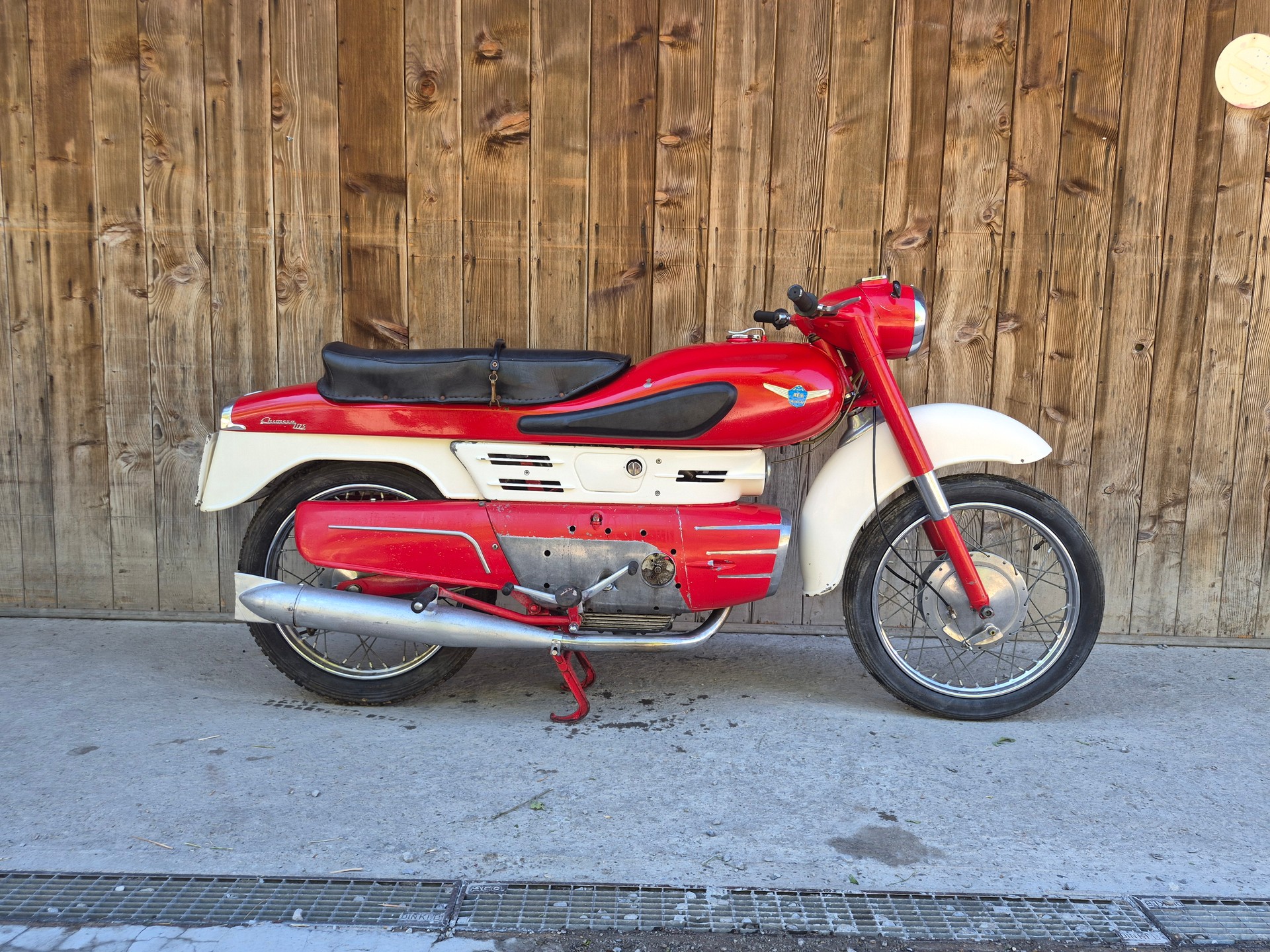 AERMACCHI Chimera 175-image-0