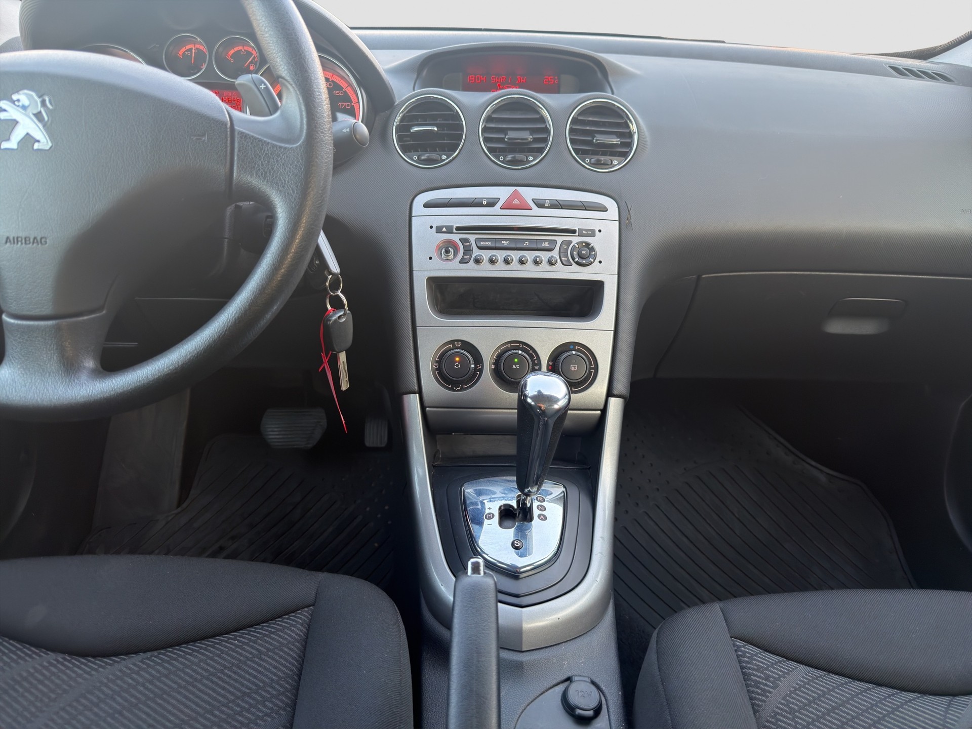 PEUGEOT 308 SW 1.6 HDI Access EGS6-image-12