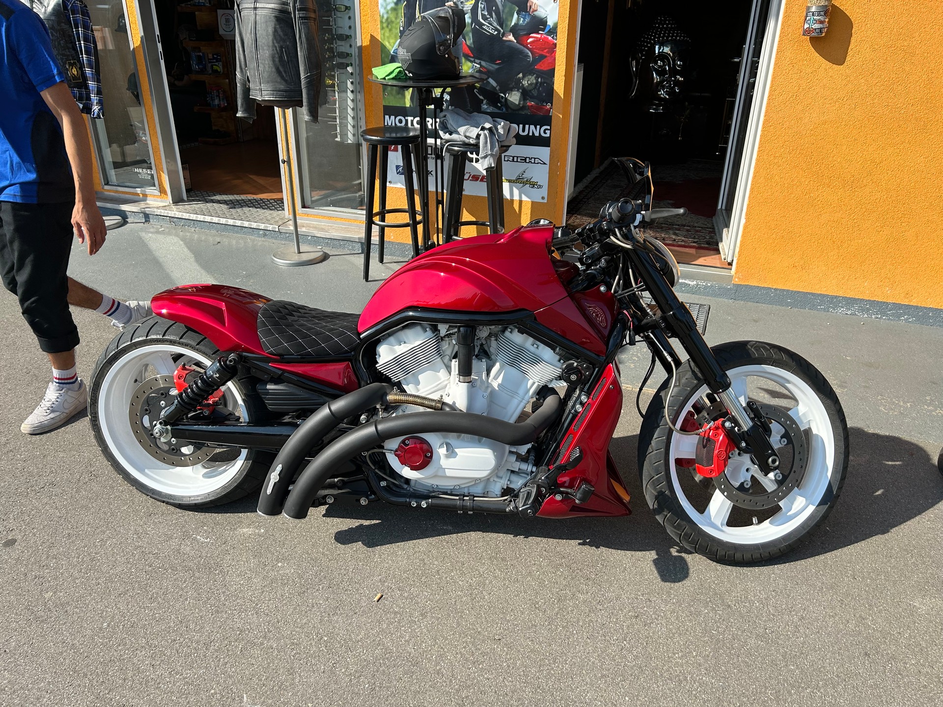 HARLEY-DAVIDSON VRSCF V-Rod Muscle ABS-image-2