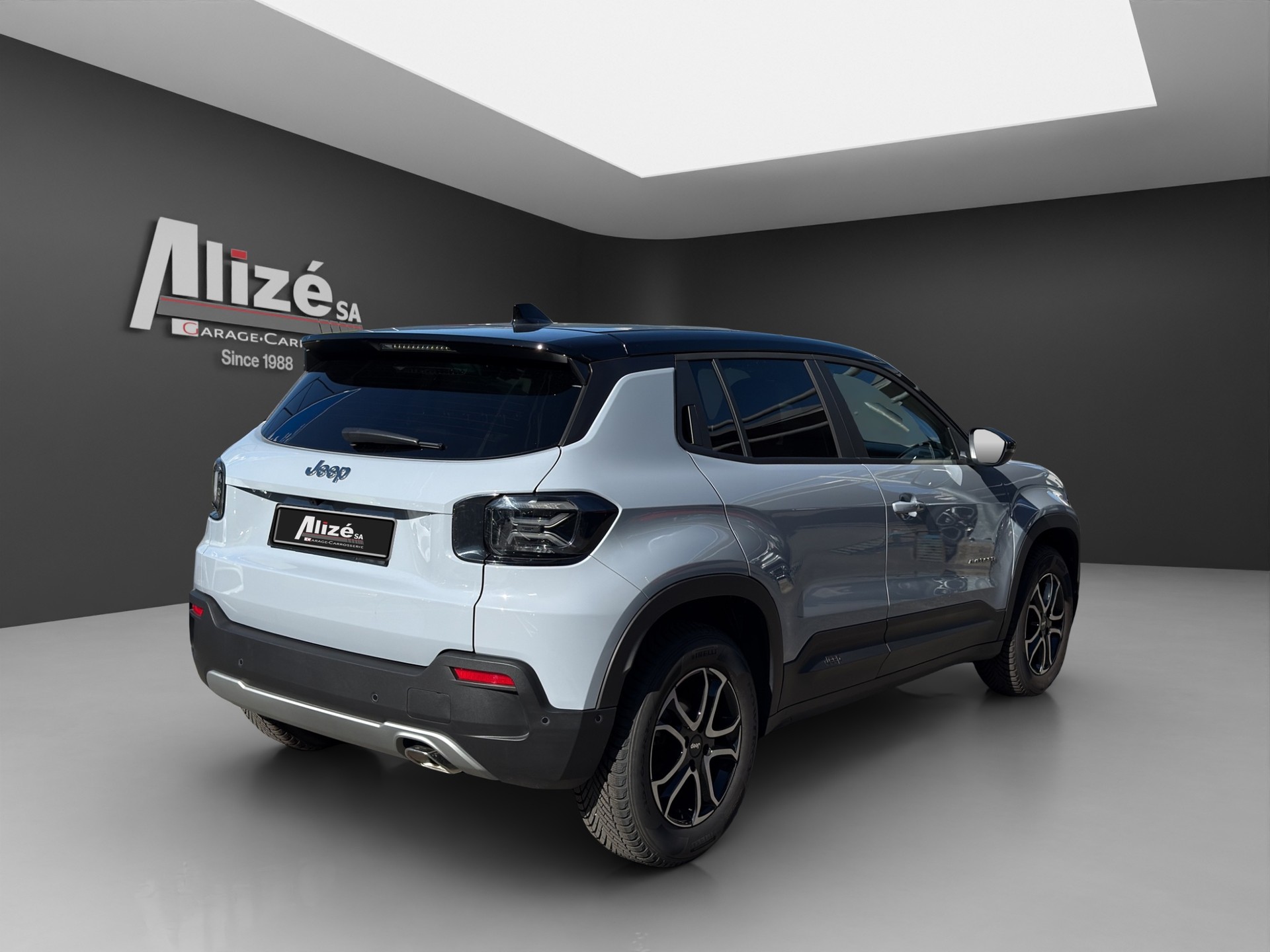 JEEP Avenger 1.2 Turbo MHEV Summit-image-6