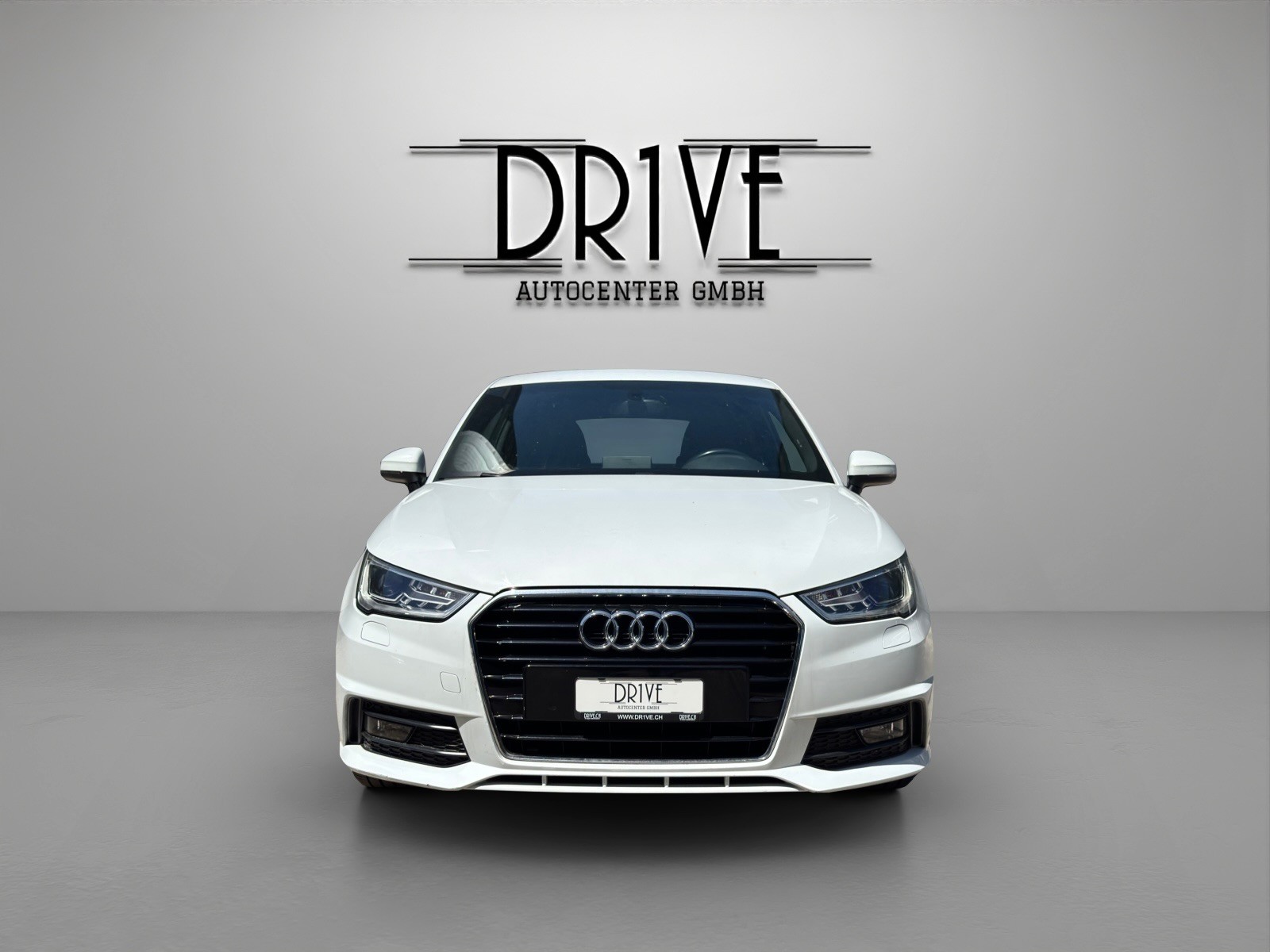 AUDI A1 1.0 TFSI-showroom-element-1