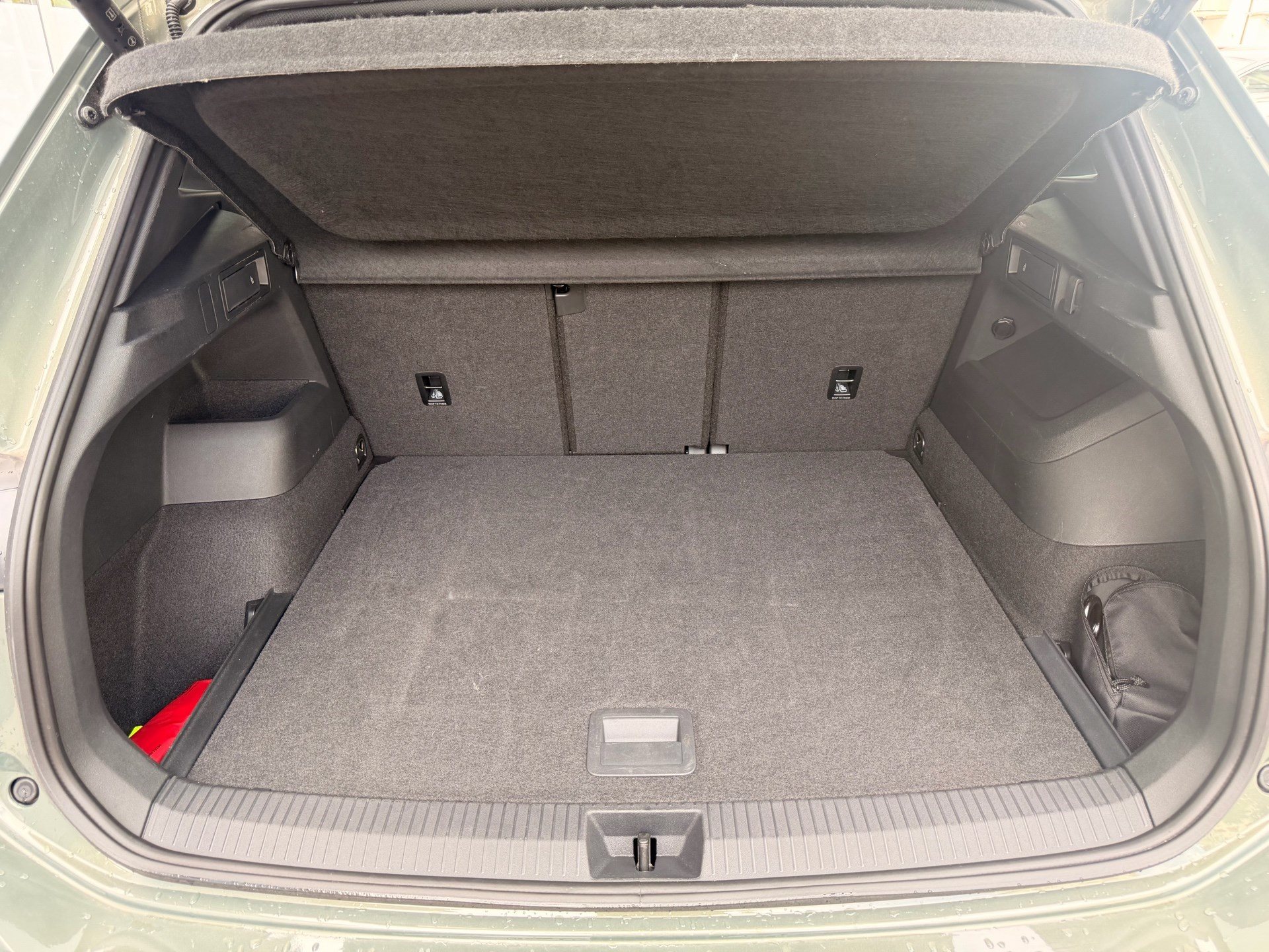 VW Tiguan 2.0 TSI 265PS 4Motion R-Line ***360° KAMERA & PANORAMADACH***-image-29