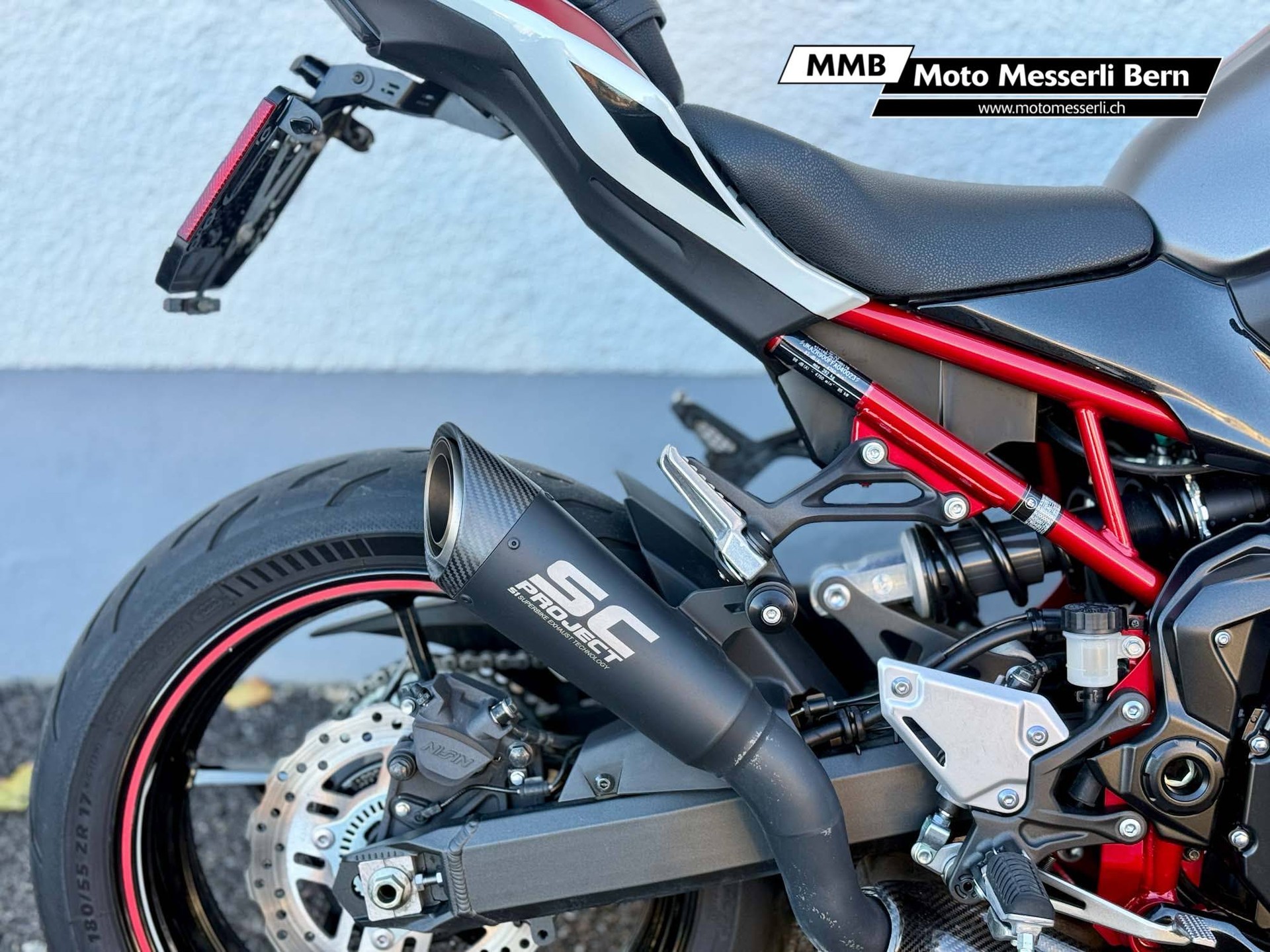 KAWASAKI Z 900-image-12