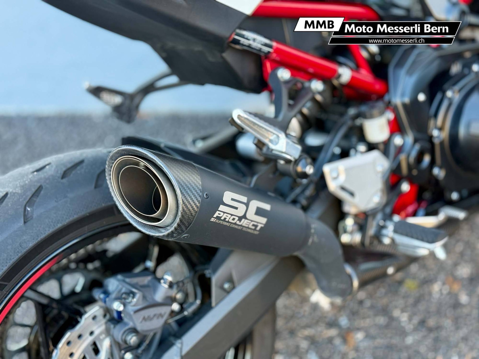 KAWASAKI Z 900-image-9