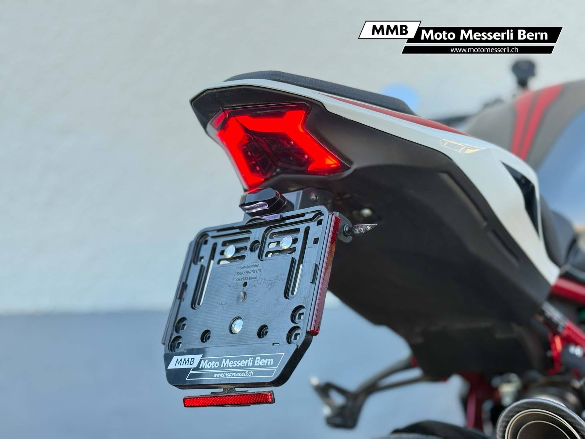 KAWASAKI Z 900-image-8