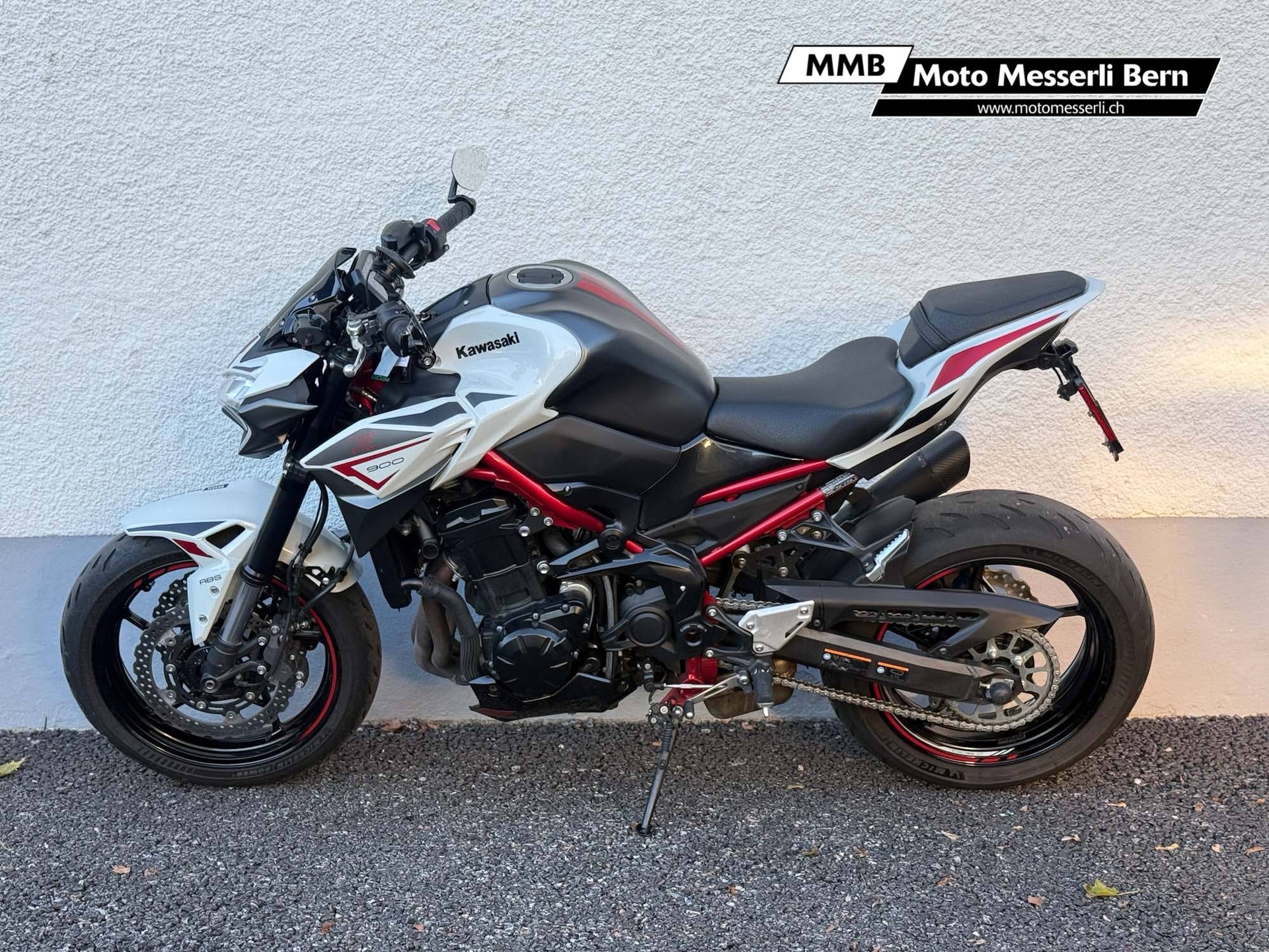 KAWASAKI Z 900-image-4