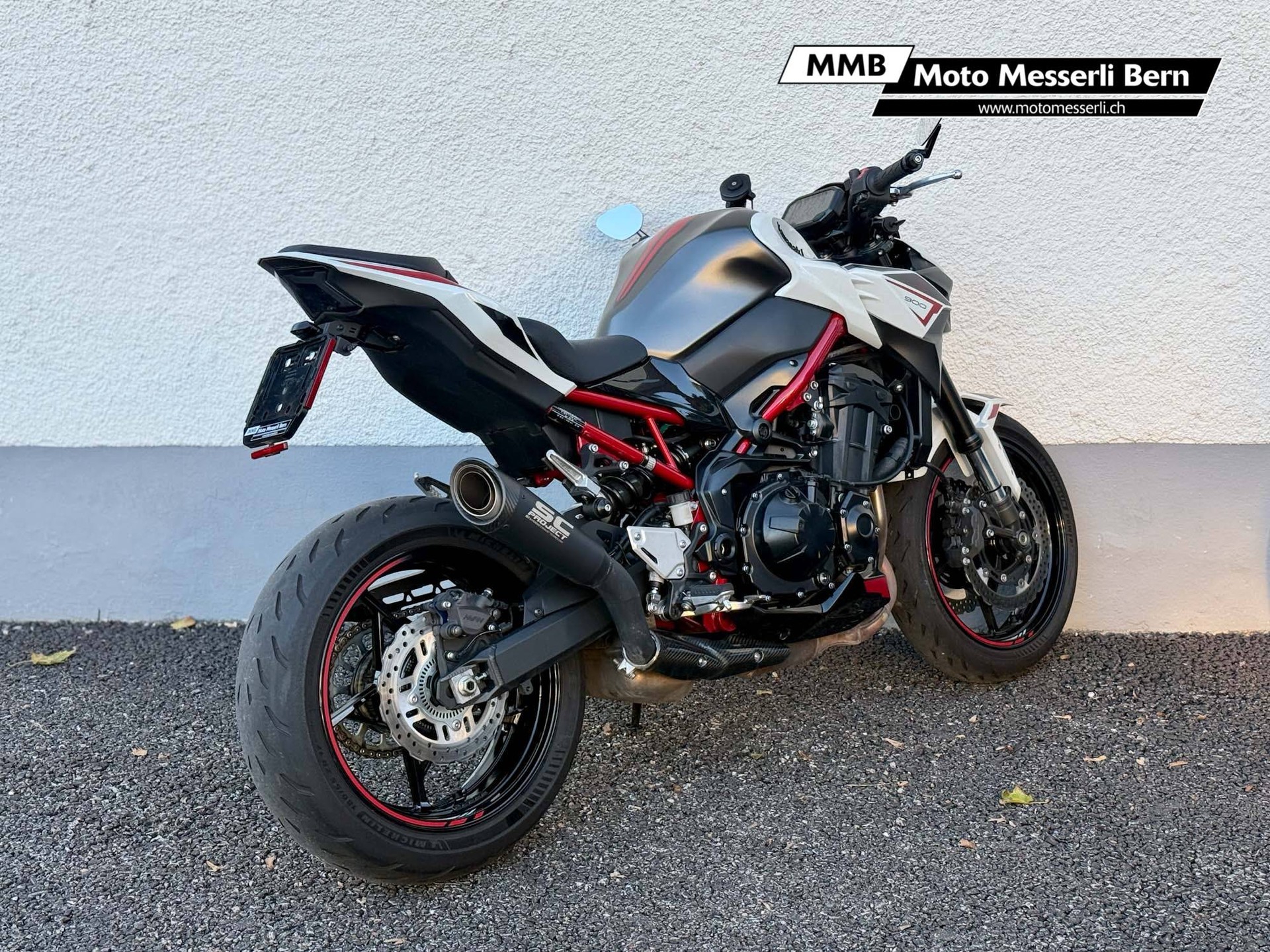 KAWASAKI Z 900-image-2