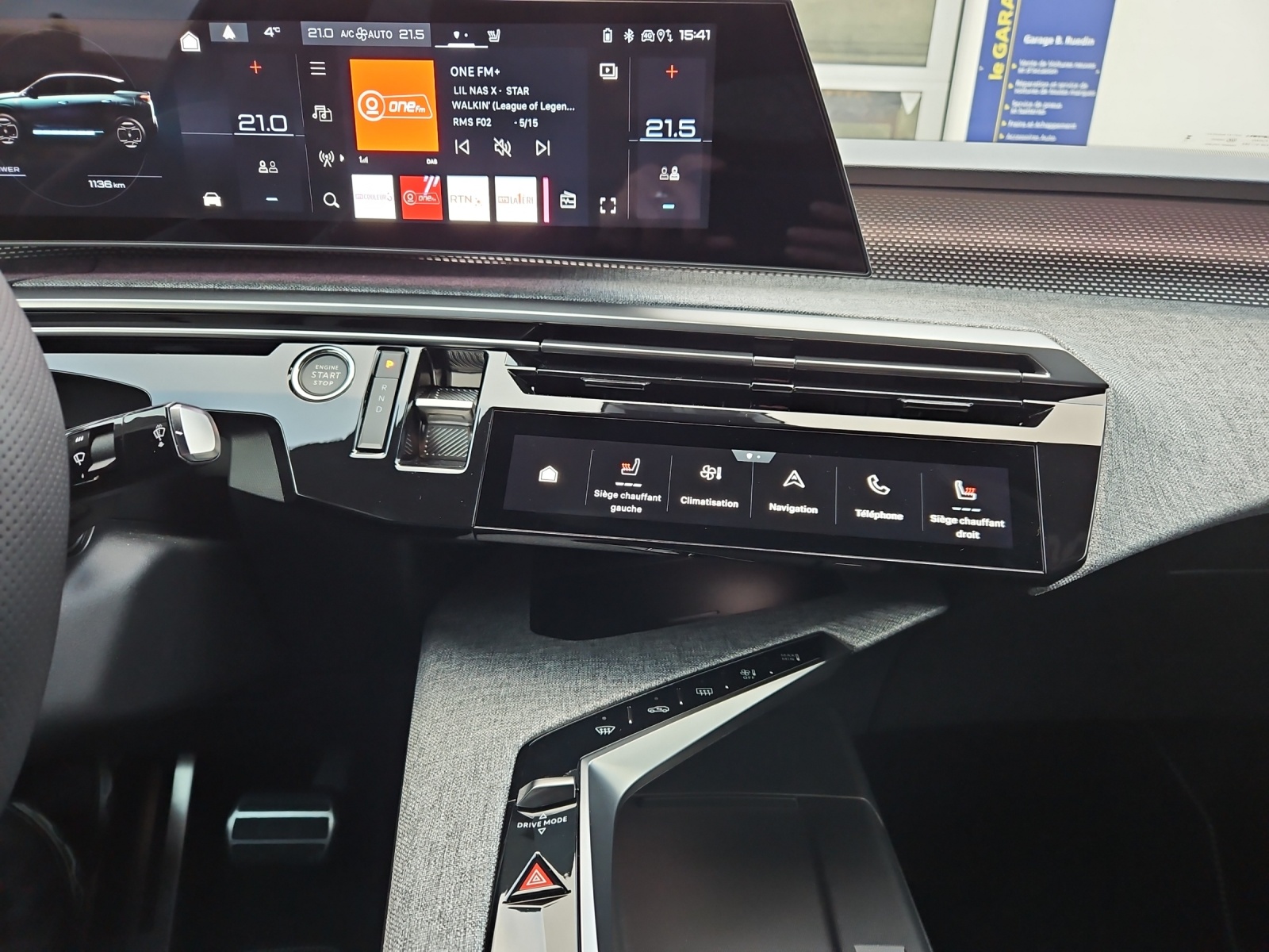 PEUGEOT 3008 73kWh GT-image-13