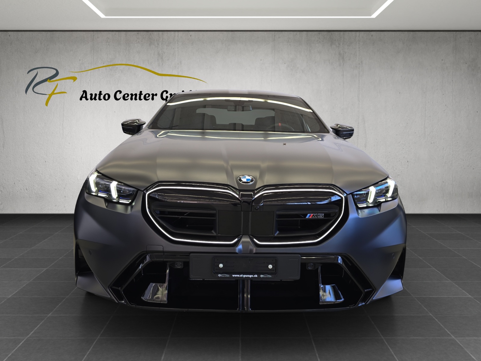 BMW M5 xDrive