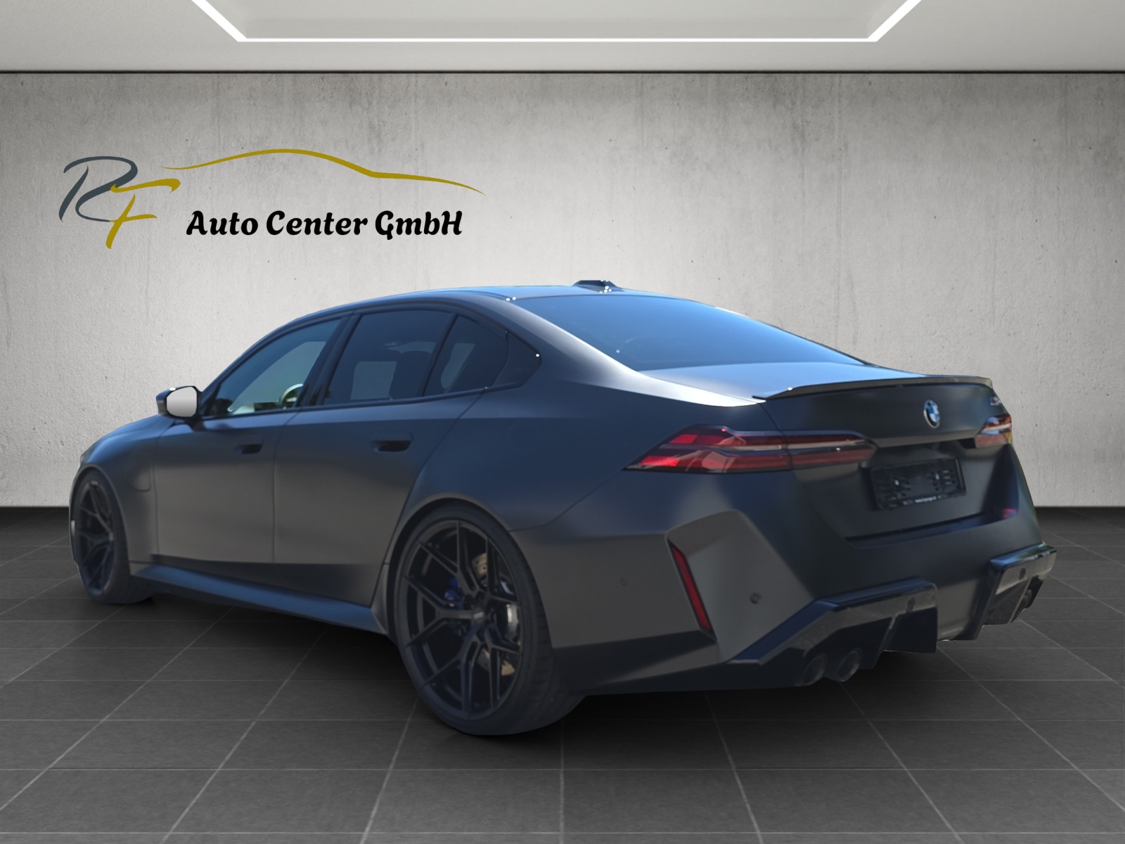 BMW M5 xDrive-image-4