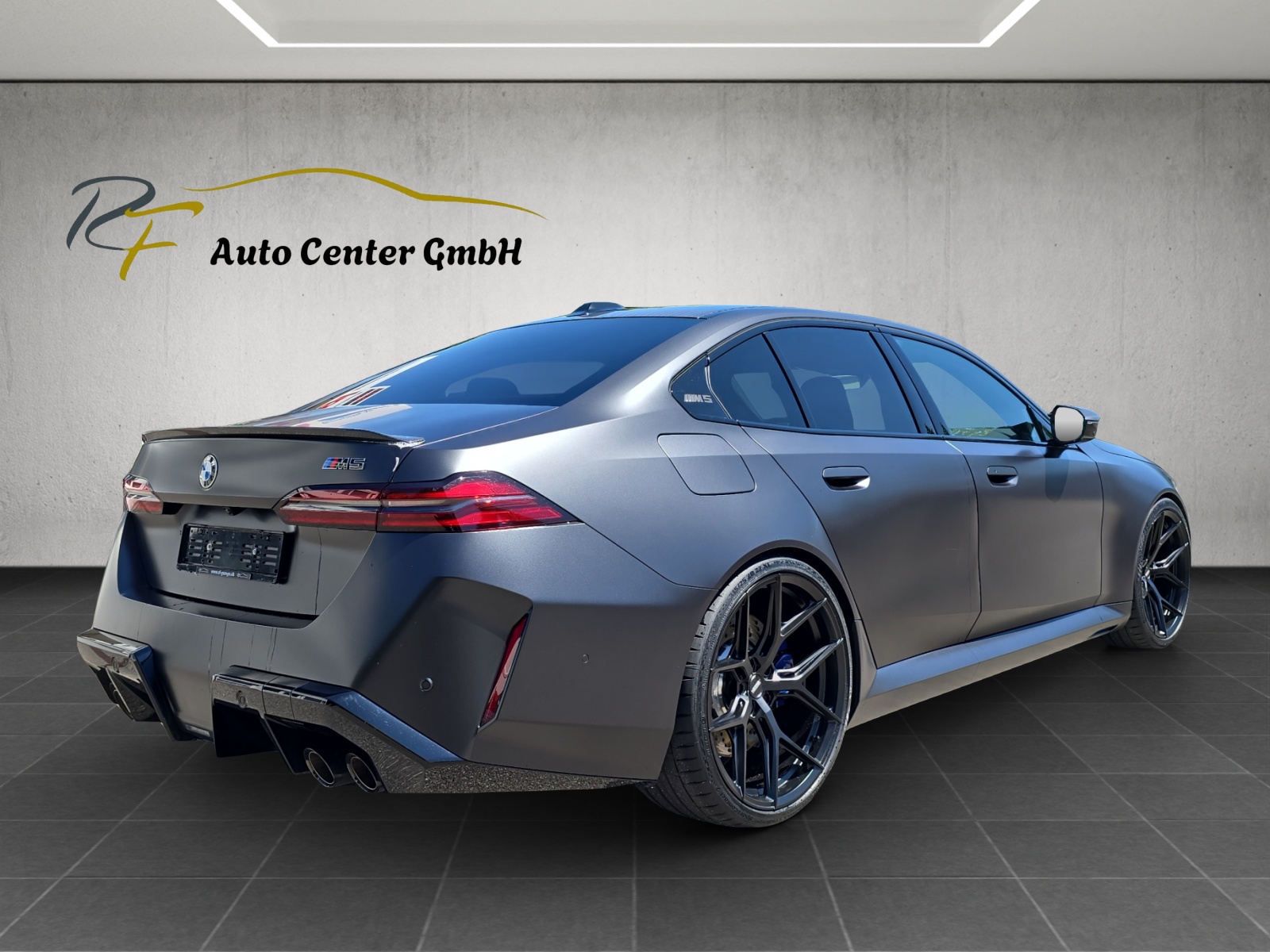 BMW M5 xDrive-image-3