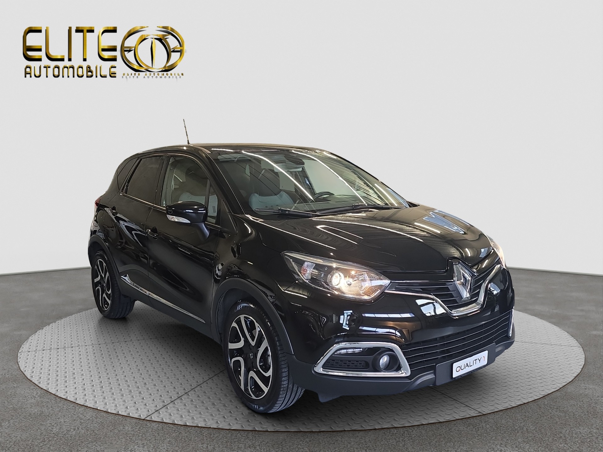 RENAULT Captur 1.2 T 16V Privilège EDC