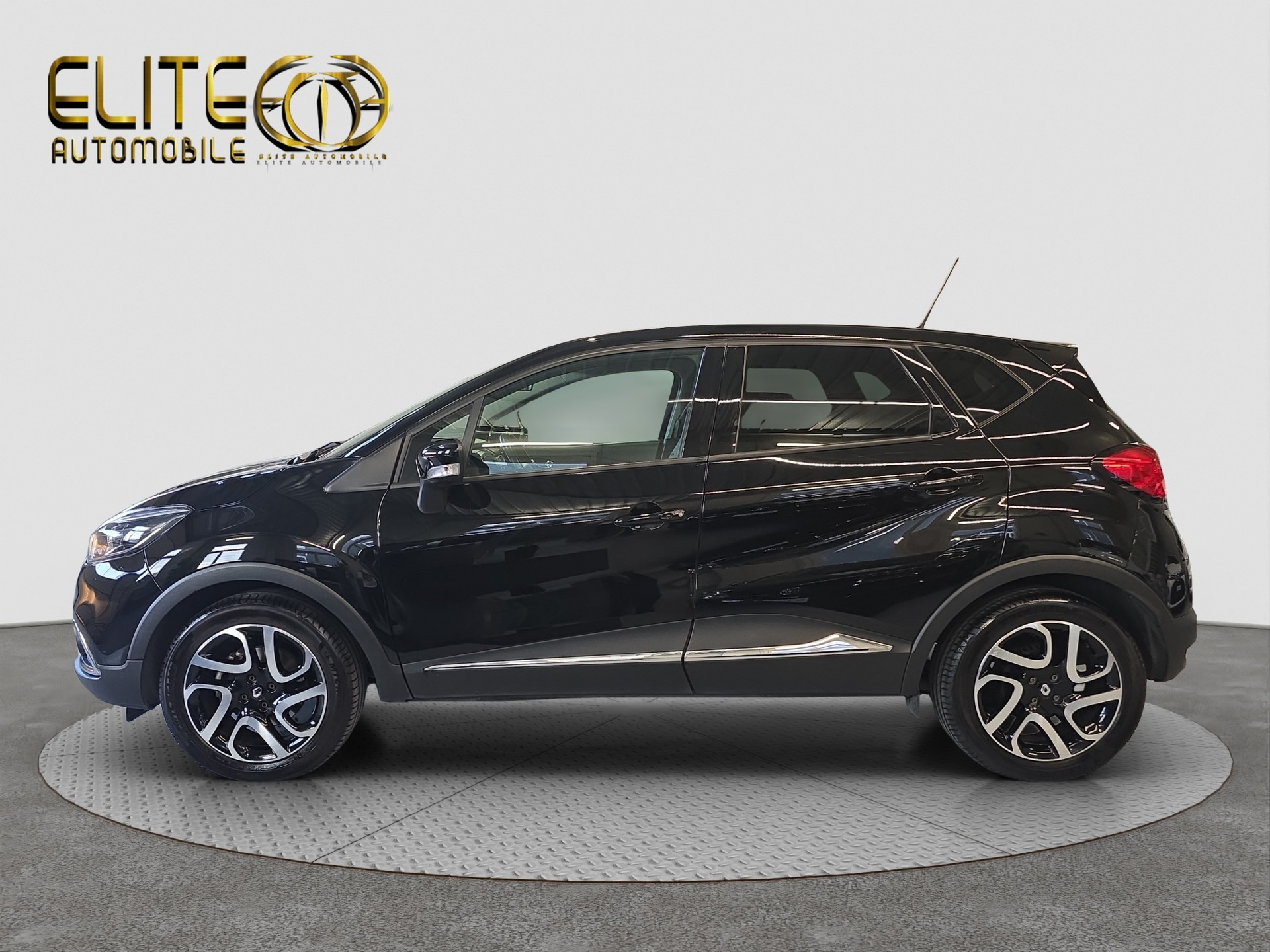 RENAULT Captur 1.2 T 16V Privilège EDC-image-4