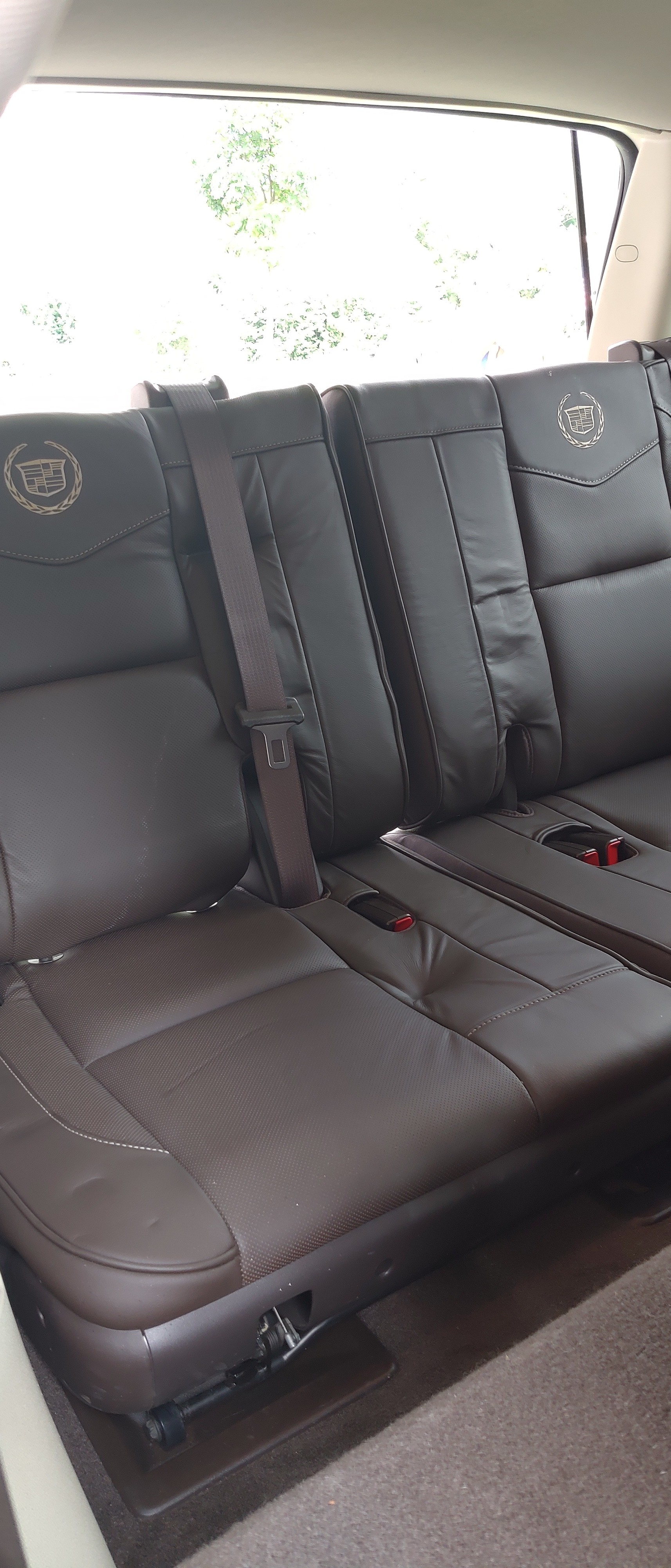 CADILLAC Escalade 6.0 Hybrid Platinum Edition-image-10