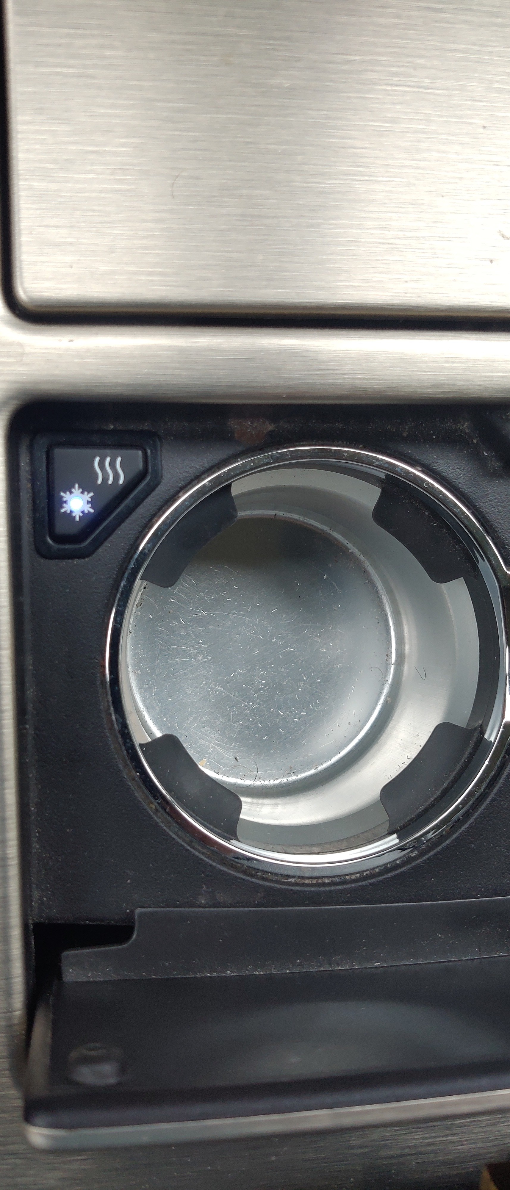CADILLAC Escalade 6.0 Hybrid Platinum Edition-image-11