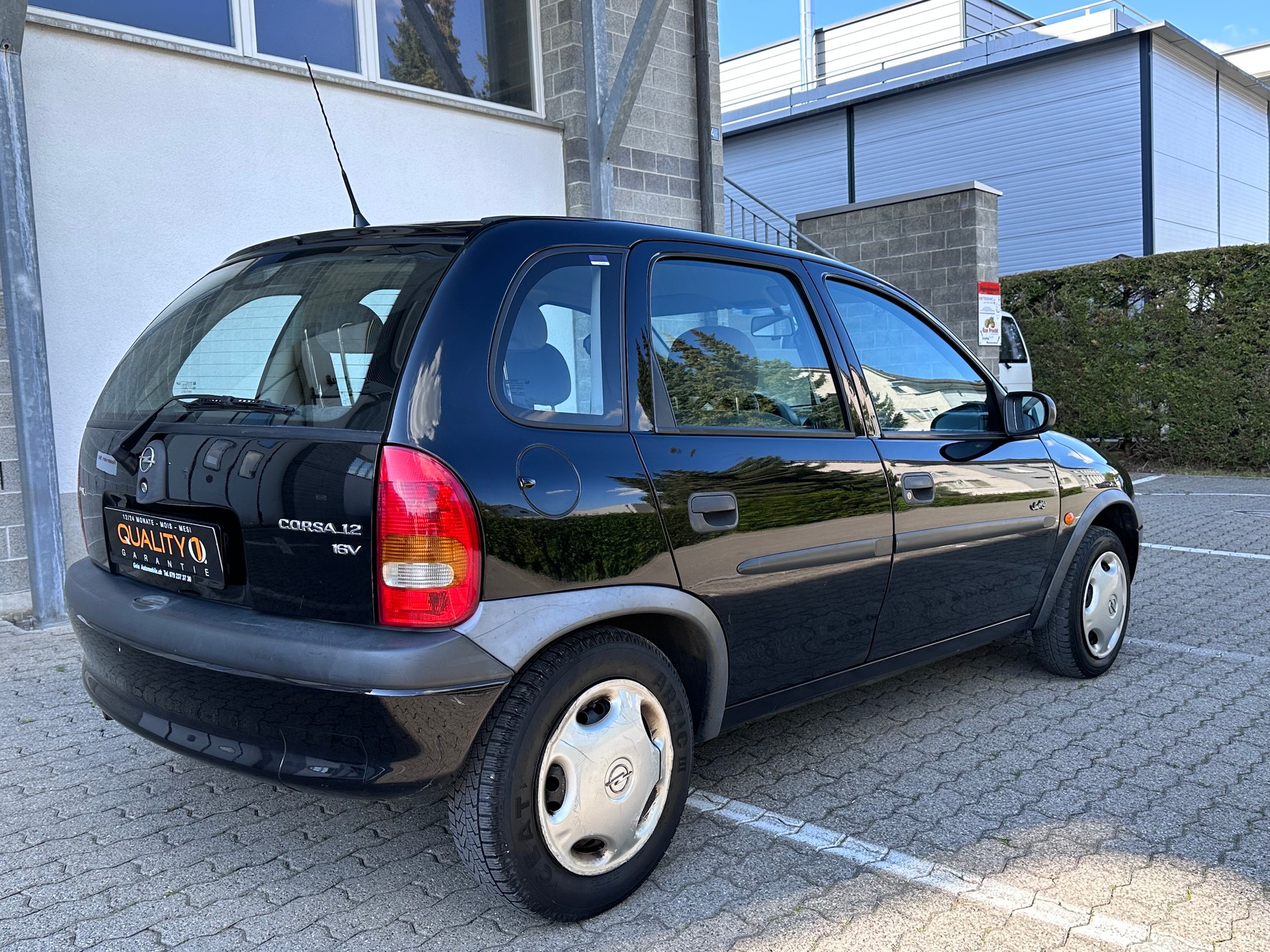 OPEL Corsa 1.2 16V Swing-image-2