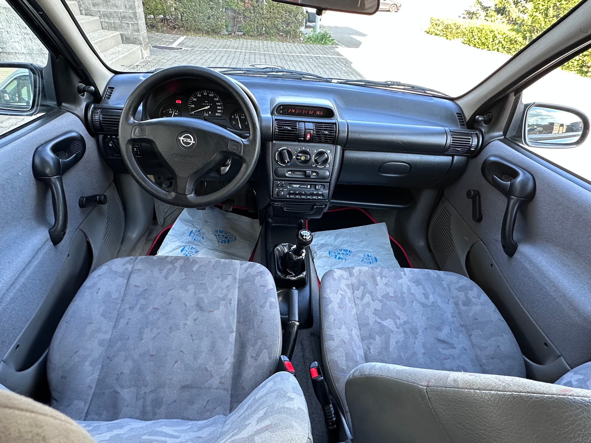 OPEL Corsa 1.2 16V Swing-image-8
