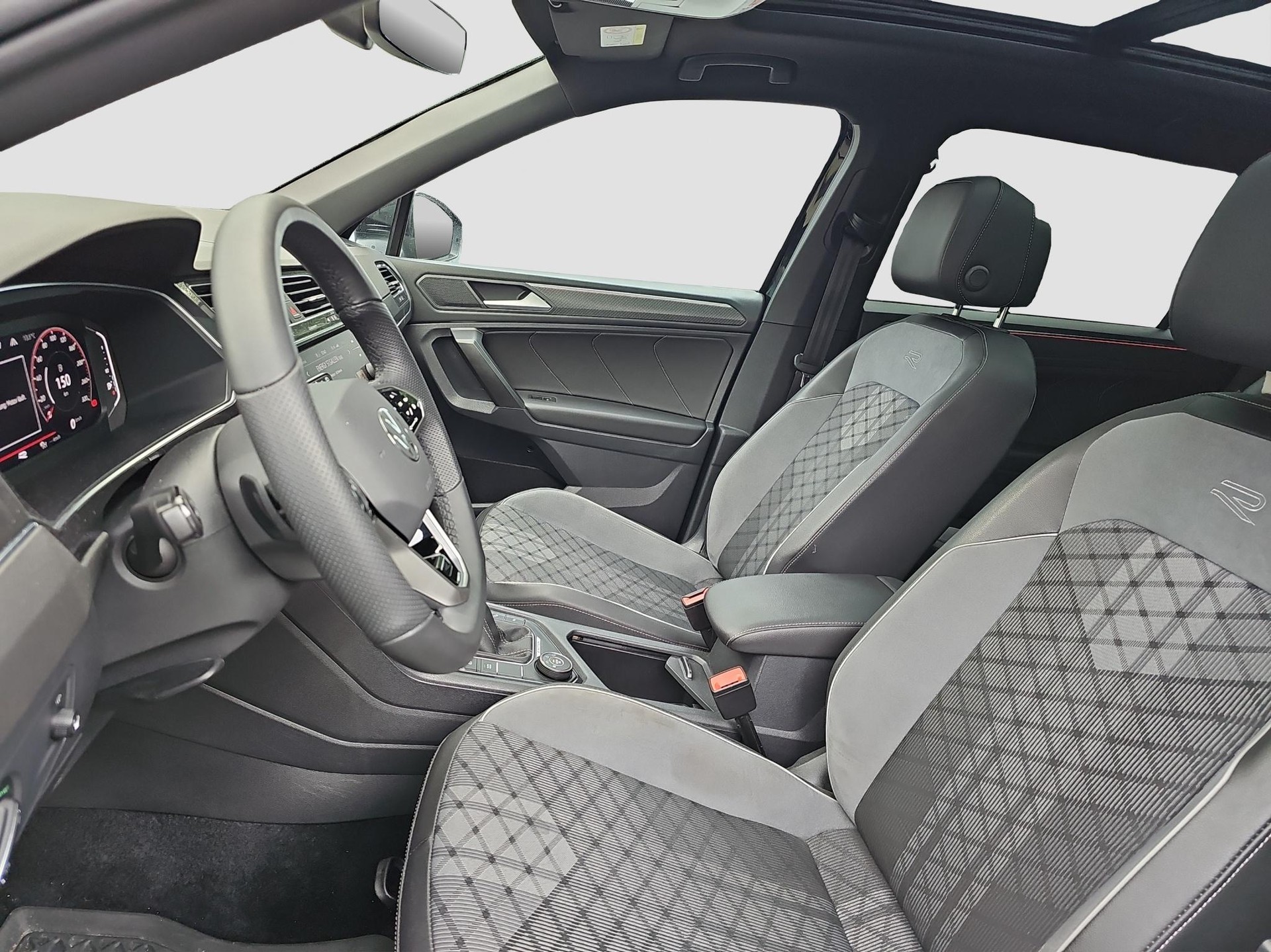 VW Tiguan Allspace 2.0TSI R-Line 4Motion DSG-image-13