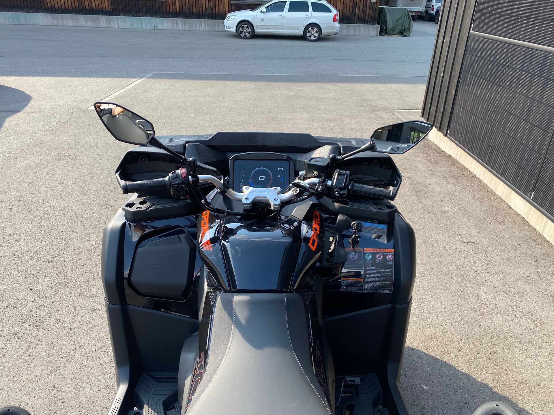 CF MOTO CFORCE 1000 TOURING PREMIUM-image-4