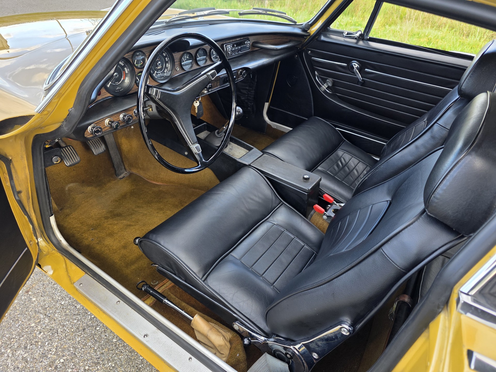 VOLVO Sport P1800E-image-9