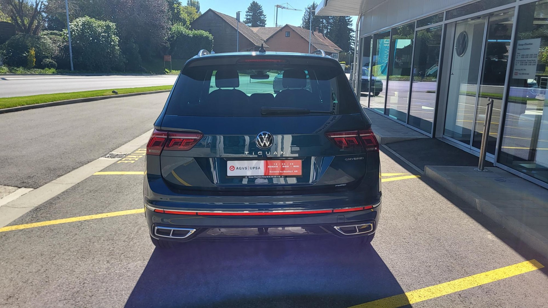 VW Tiguan 1.4TSI PHEV Selection DSG-showroom-element-3