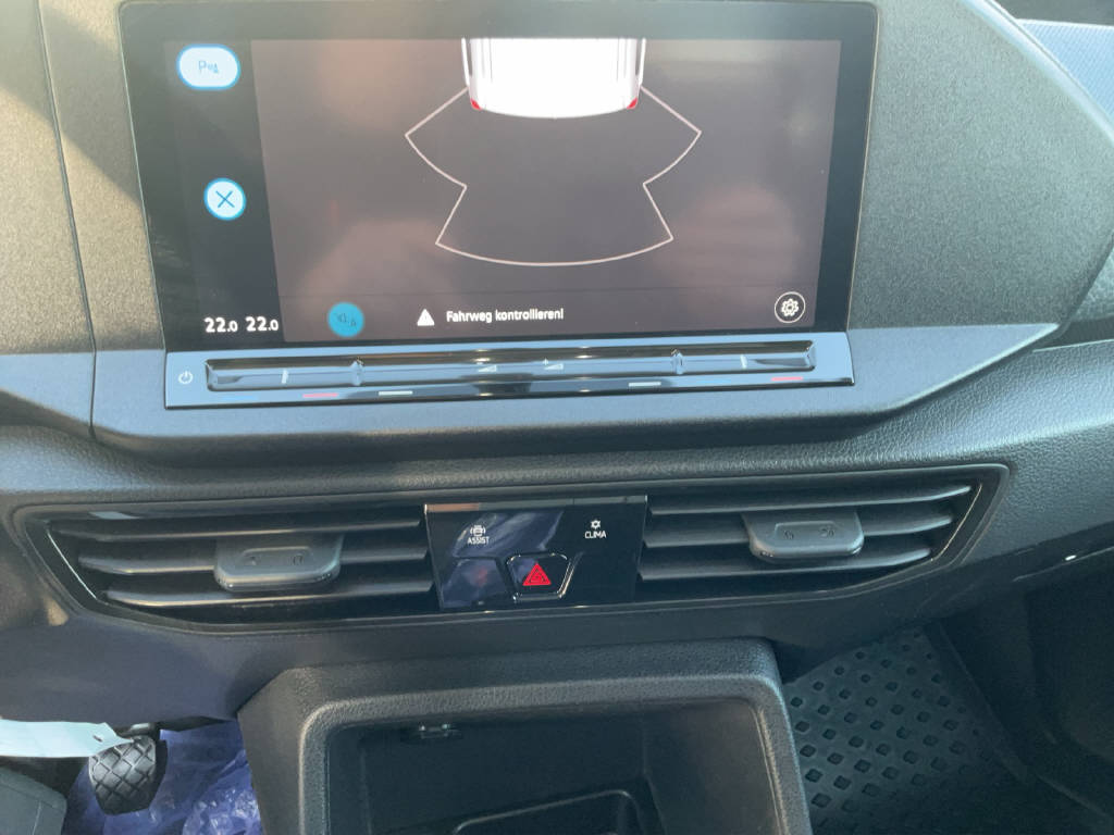 VW Caddy 2.0 TDI 102-image-12