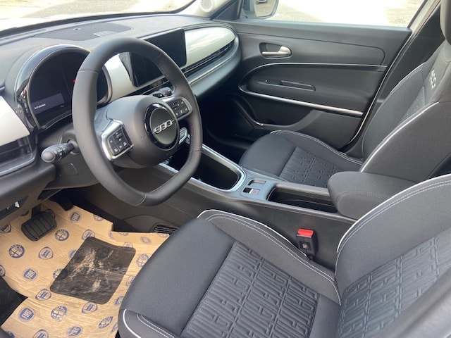 FIAT 1.2 MHEV 110PS Swiss Edition-image-4