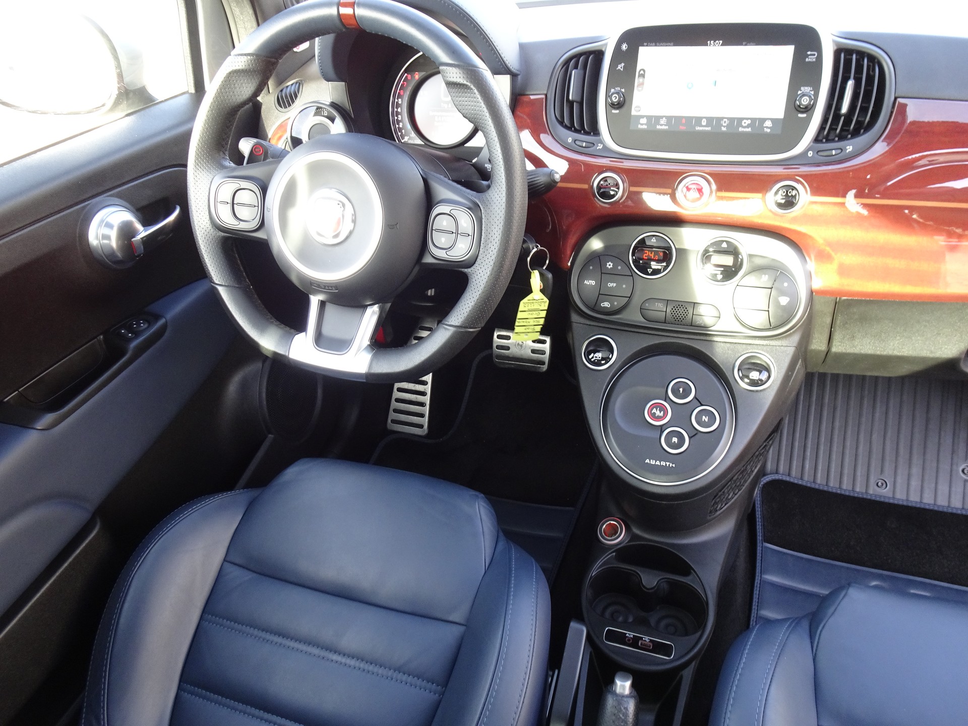 FIAT 695 1.4 16V Turbo Abarth Rivale-image-9