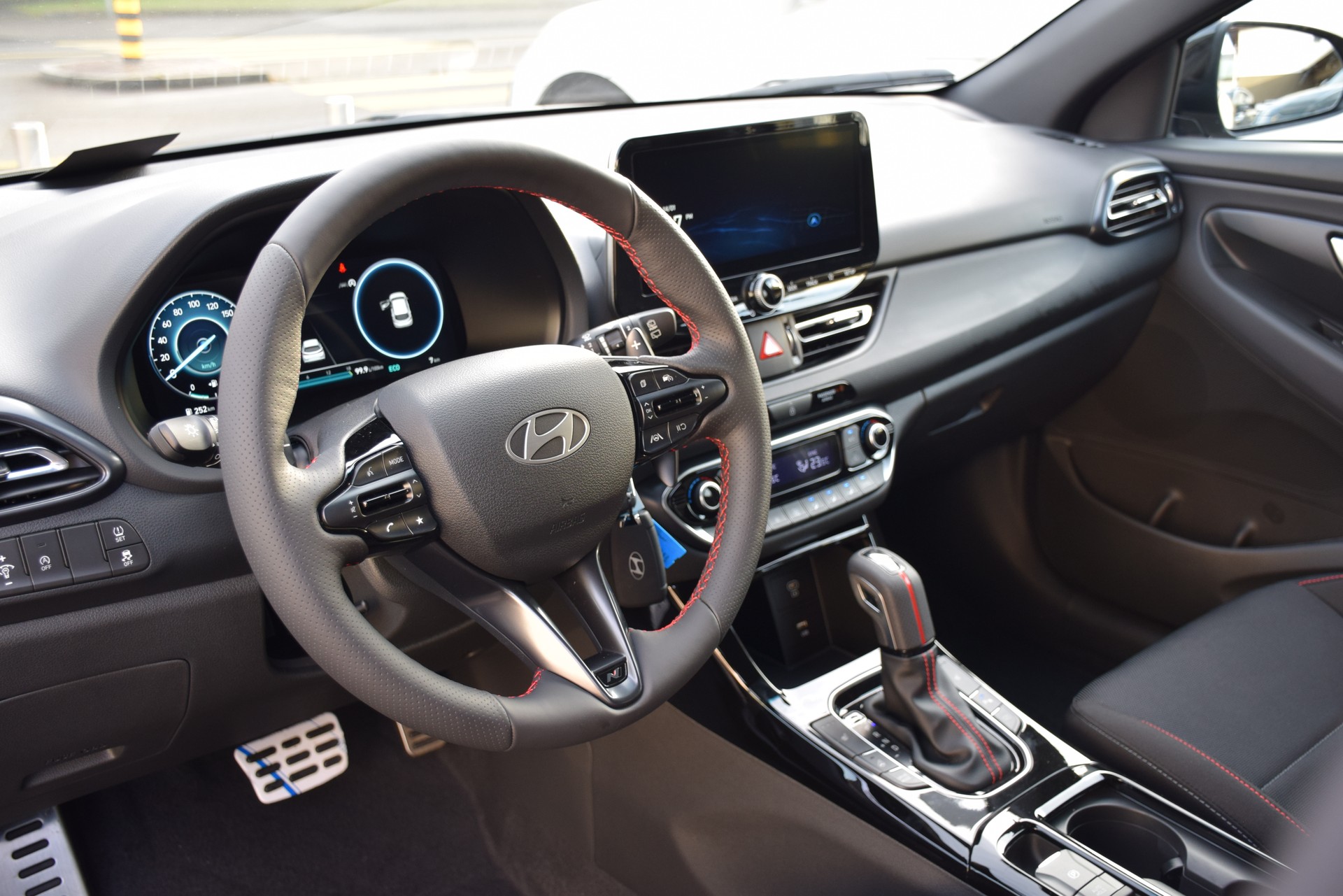 HYUNDAI i30 Wagon 1.5 T-GDi N Line 48V MH DCT-image-11
