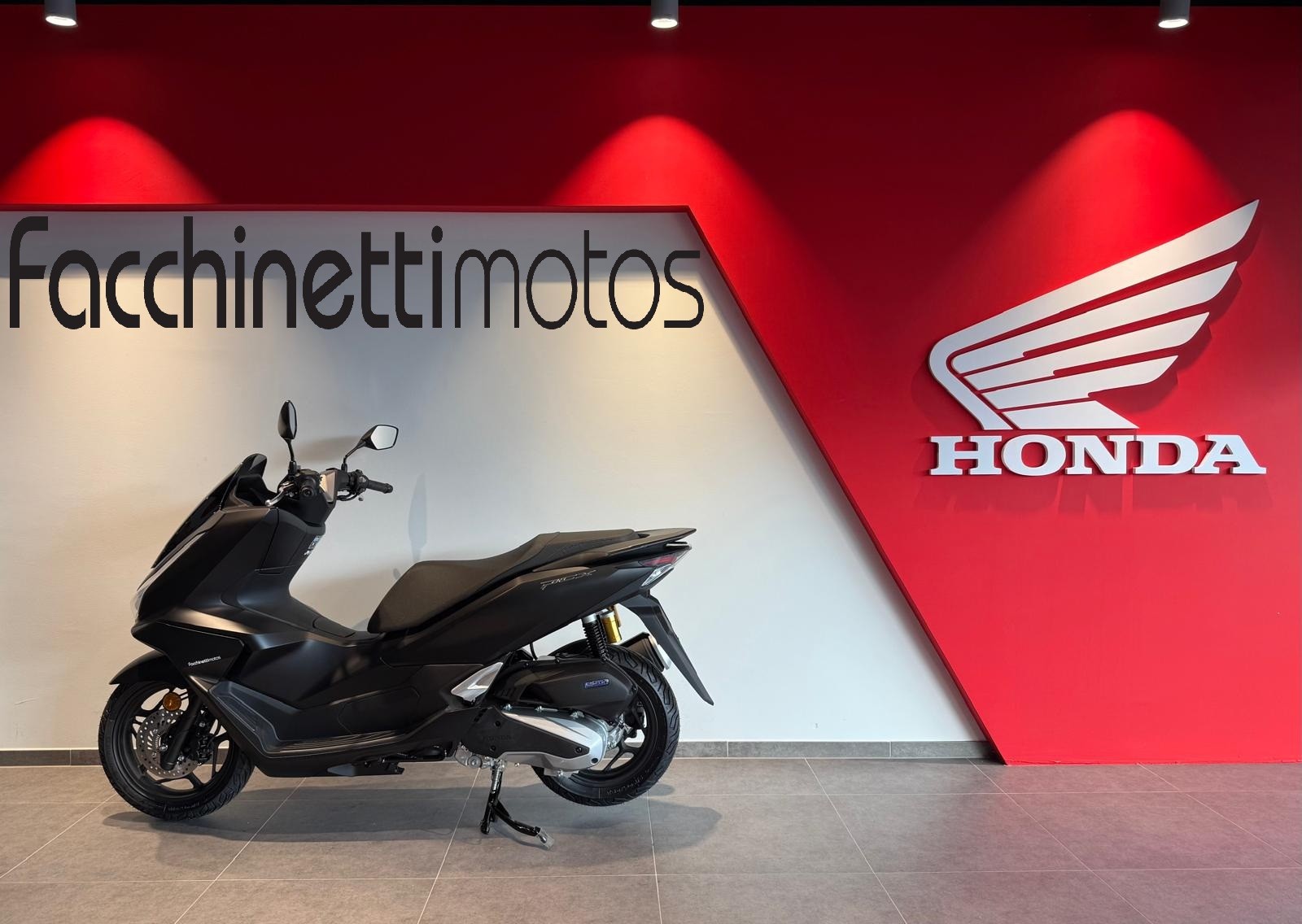 HONDA PCX 125 DX TFT. connectivity-image-2