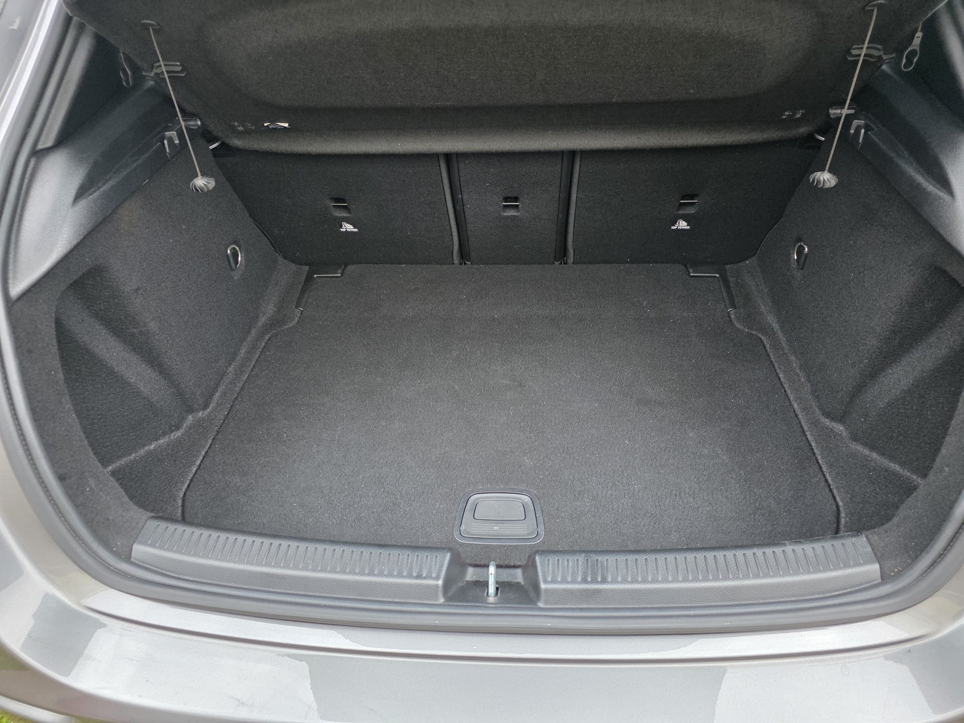 MERCEDES-BENZ A 180 Progressive 7G-DCT-image-13