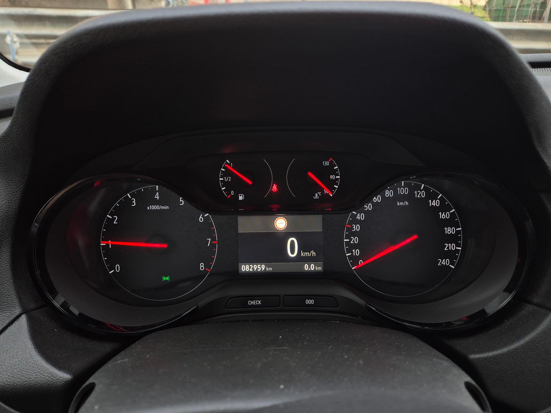 OPEL Grandland X 1.2i TP Enjoy-image-10