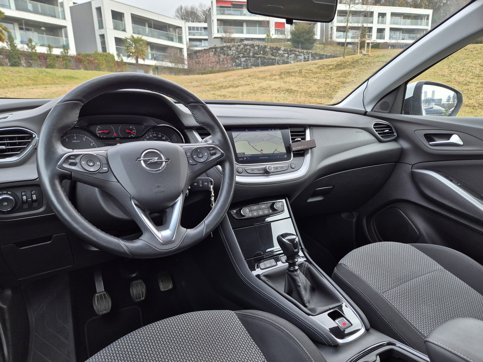 OPEL Grandland X 1.2i TP Enjoy-image-7