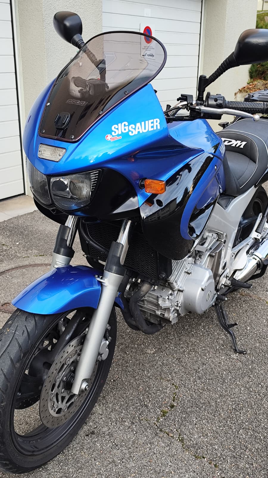 YAMAHA TDM 850-image-3