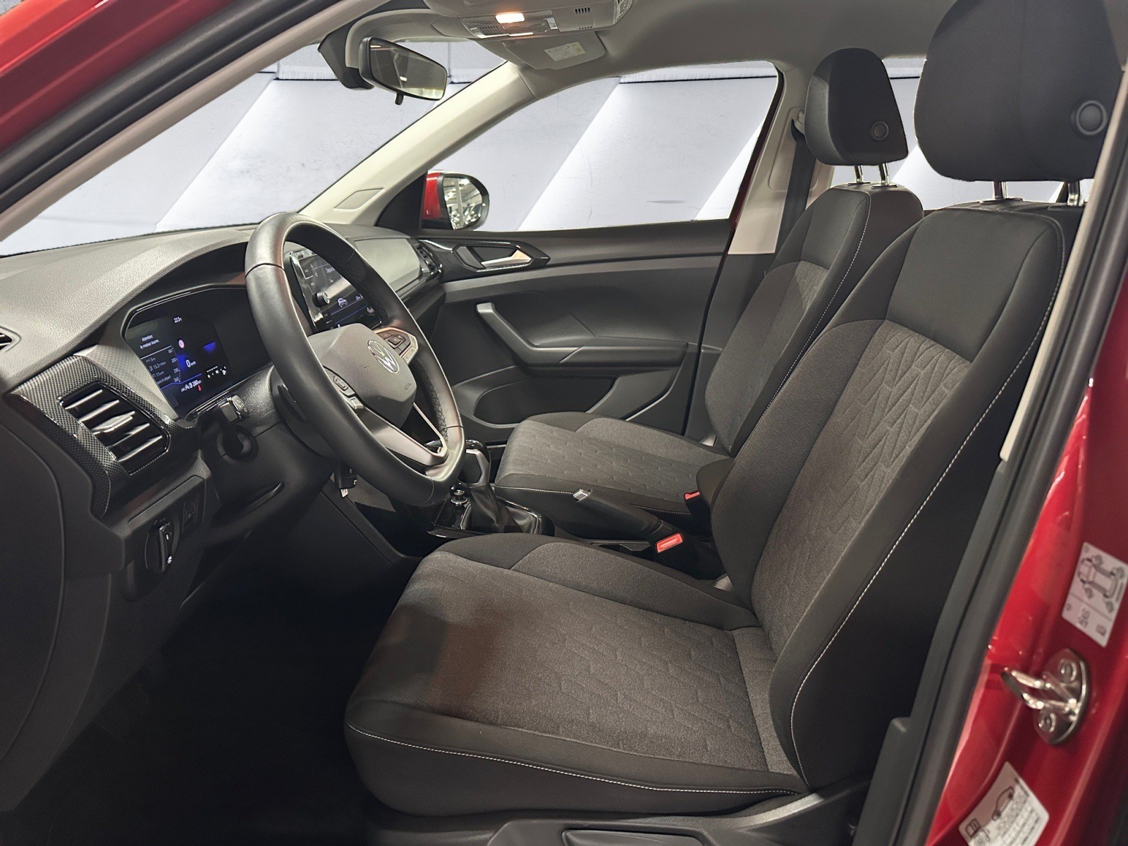 VW T-Cross 1.0 TSI EVO Life DSG / Caméra de recul/Garantie 5 ans ou 100'000 kms-image-12