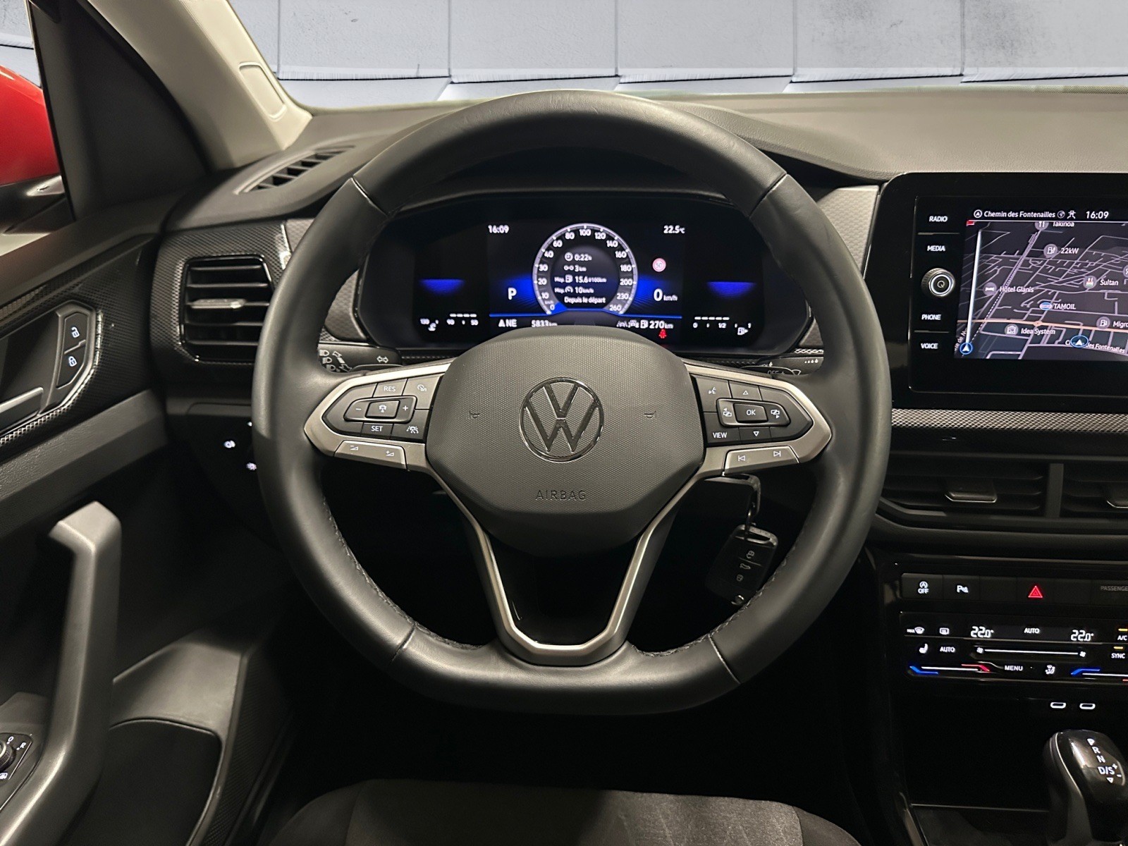 VW T-Cross 1.0 TSI EVO Life DSG / Caméra de recul/Garantie 5 ans ou 100'000 kms-image-9