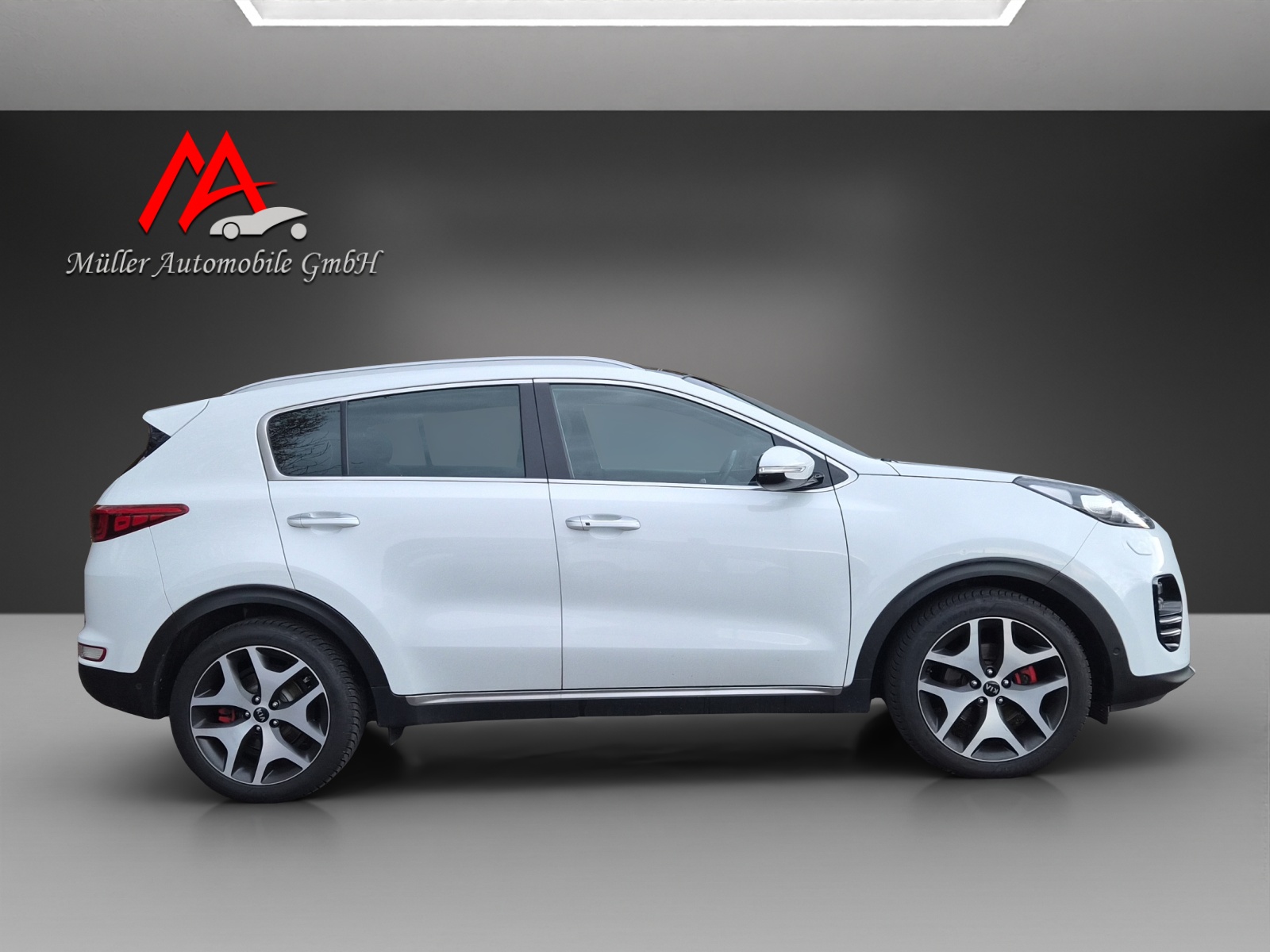 KIA Sportage 1.6 T-GDi Style GT Line 4WD Automat-showroom-element-3