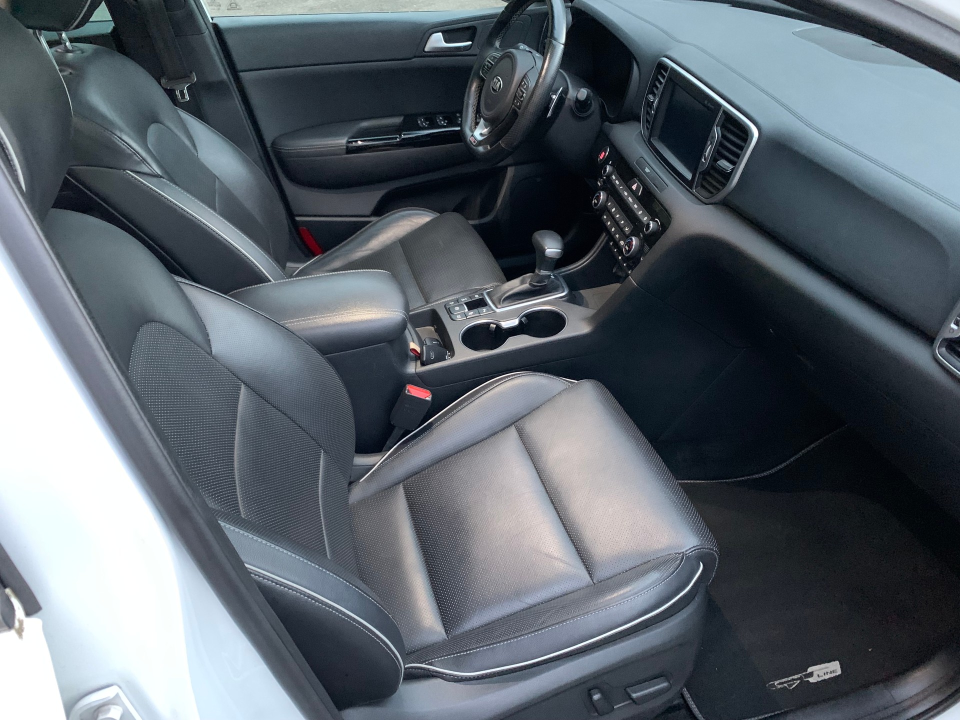 KIA Sportage 1.6 T-GDi Style GT Line 4WD Automat-image-15