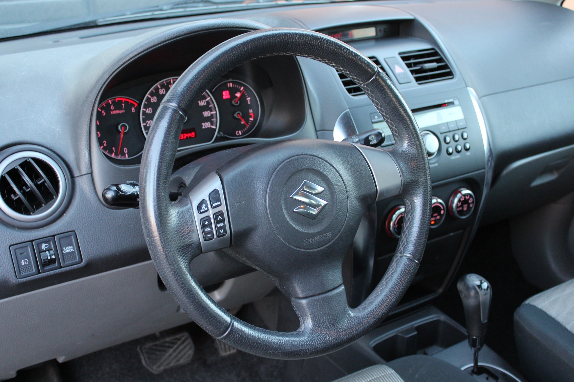 SUZUKI SX4 1.6 16V GL Top 2WD Automatic-image-10